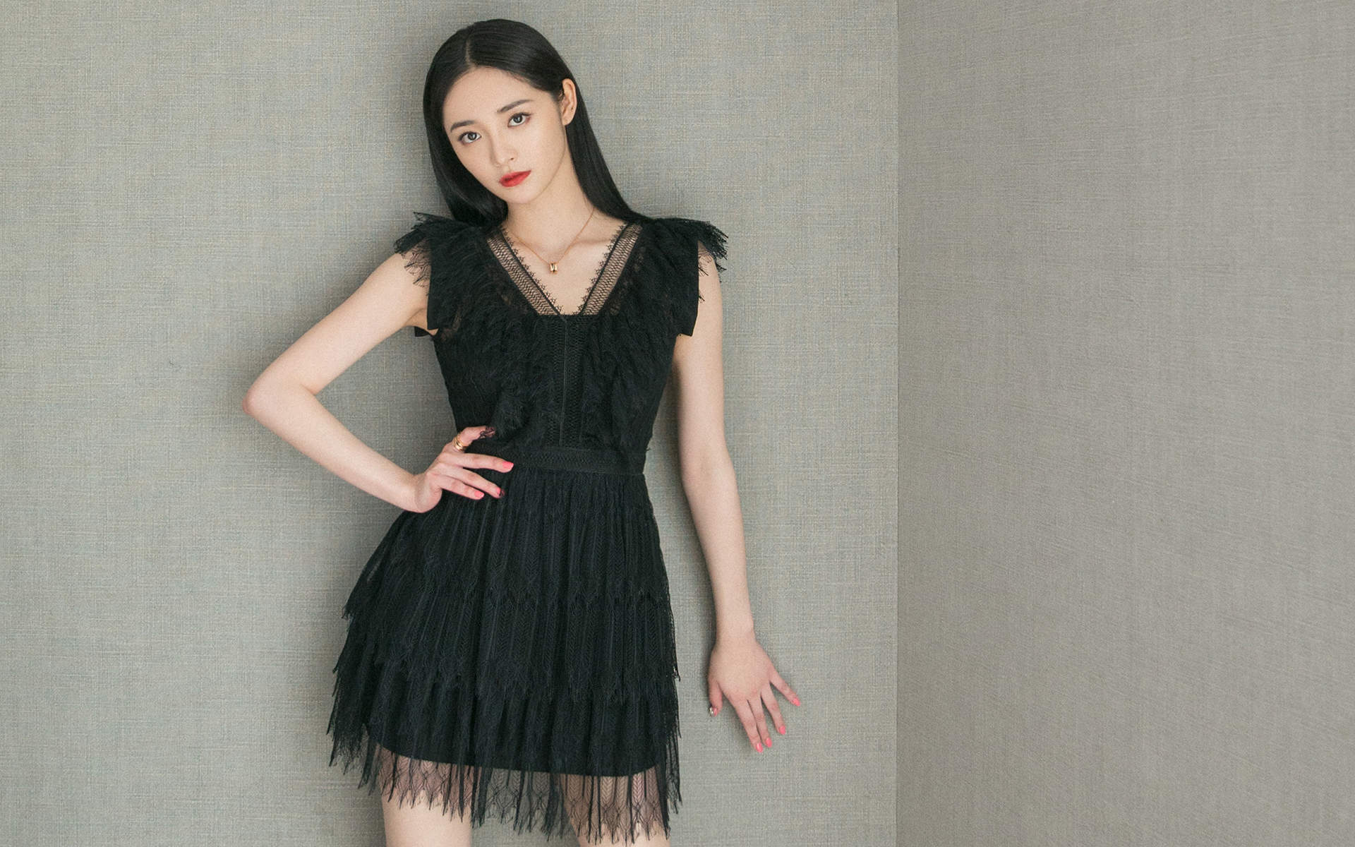 高清上海奉贤美女周洁琼甜美浪漫写真桌面壁纸图片 高清上海奉贤美女周洁琼甜美浪漫写真桌面壁纸图片