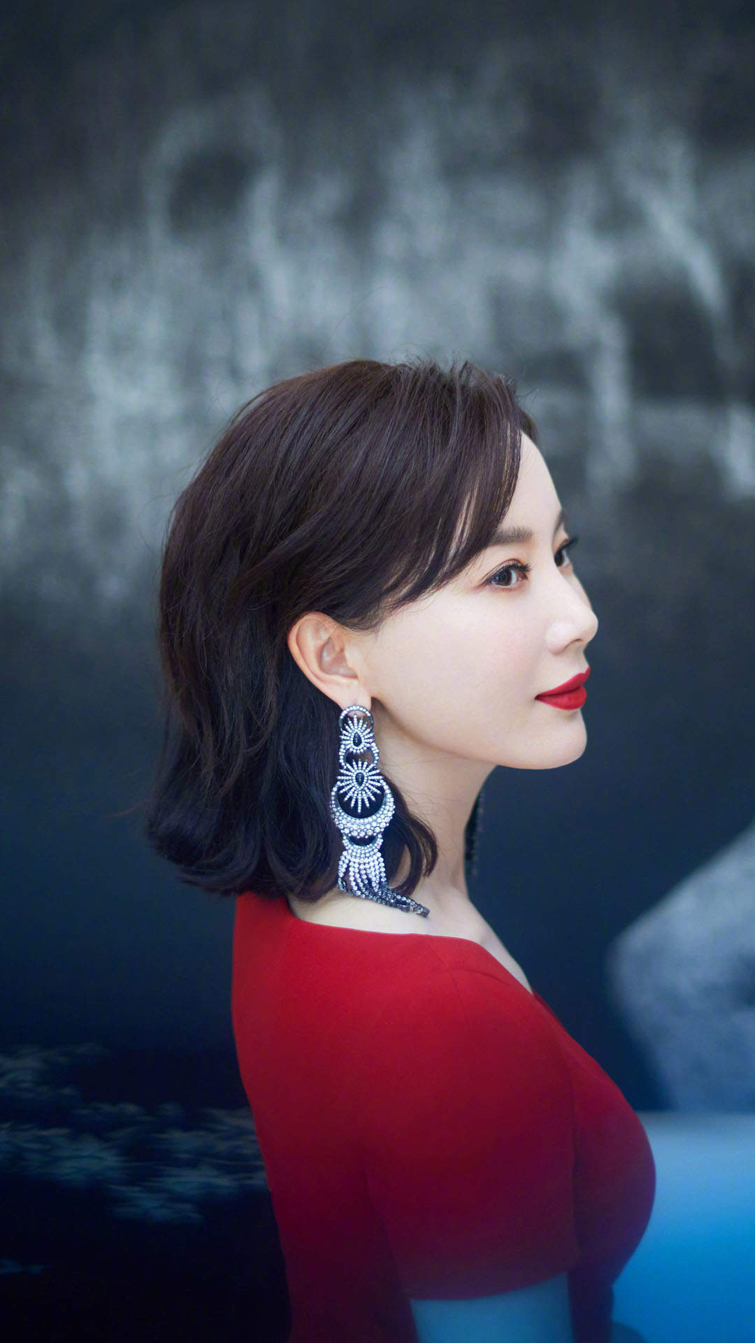 中国影视湖北黄石女演员性感红唇陈数彰显高贵冷艳图片
