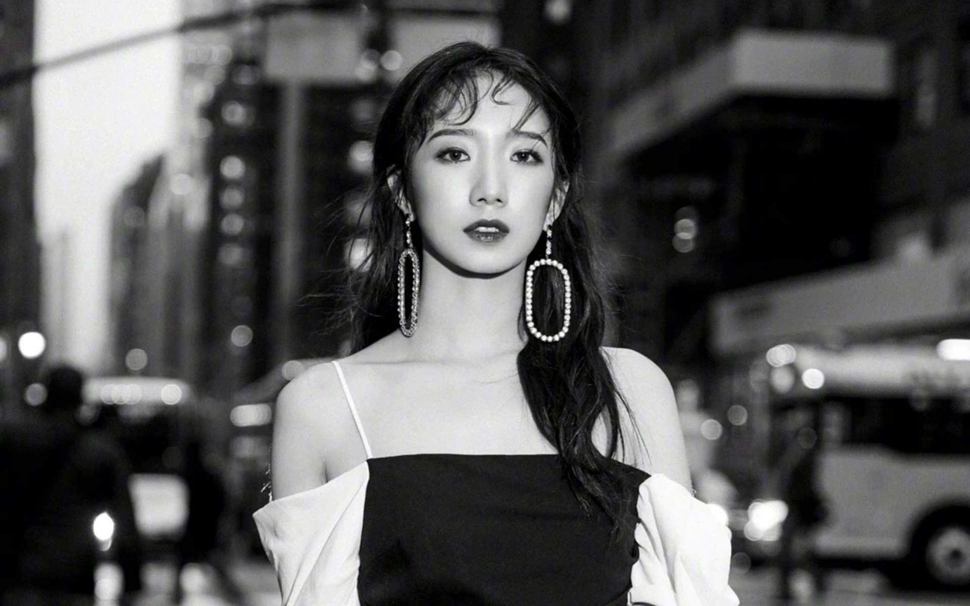 高清女明星孟美岐中国风时尚写真图片图片