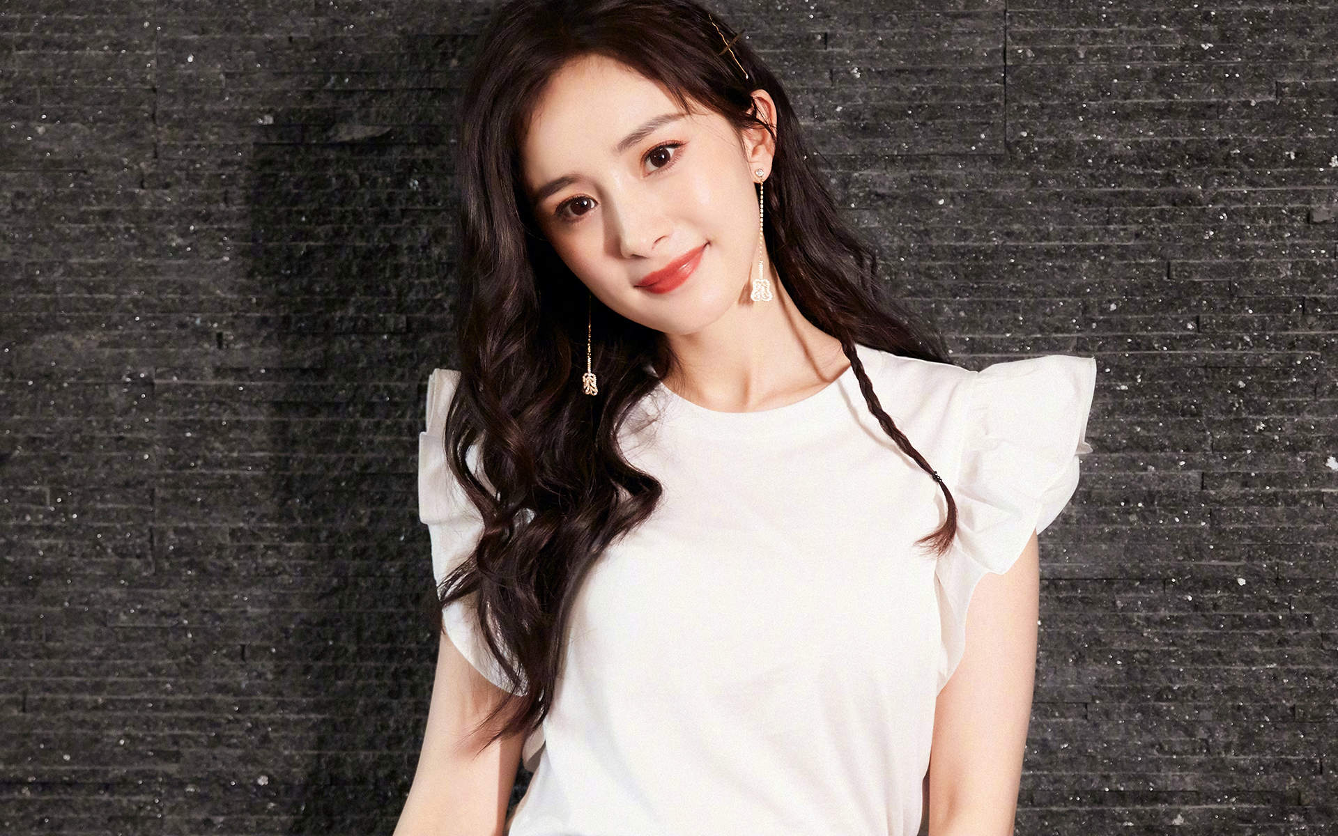 中国内地北京影视女演员杨幂优雅复古写真桌面壁纸图片