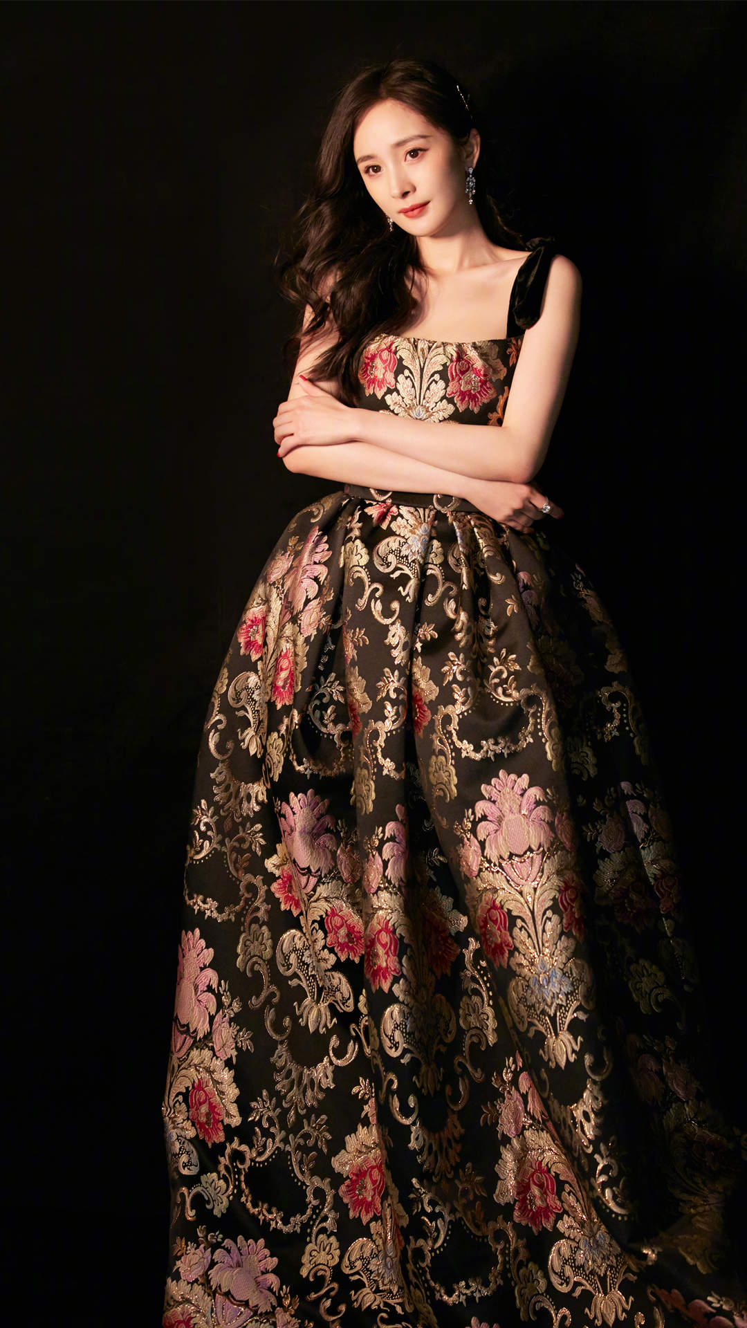 中国内地北京影视女演员杨幂妩媚动人写真桌面壁纸图片