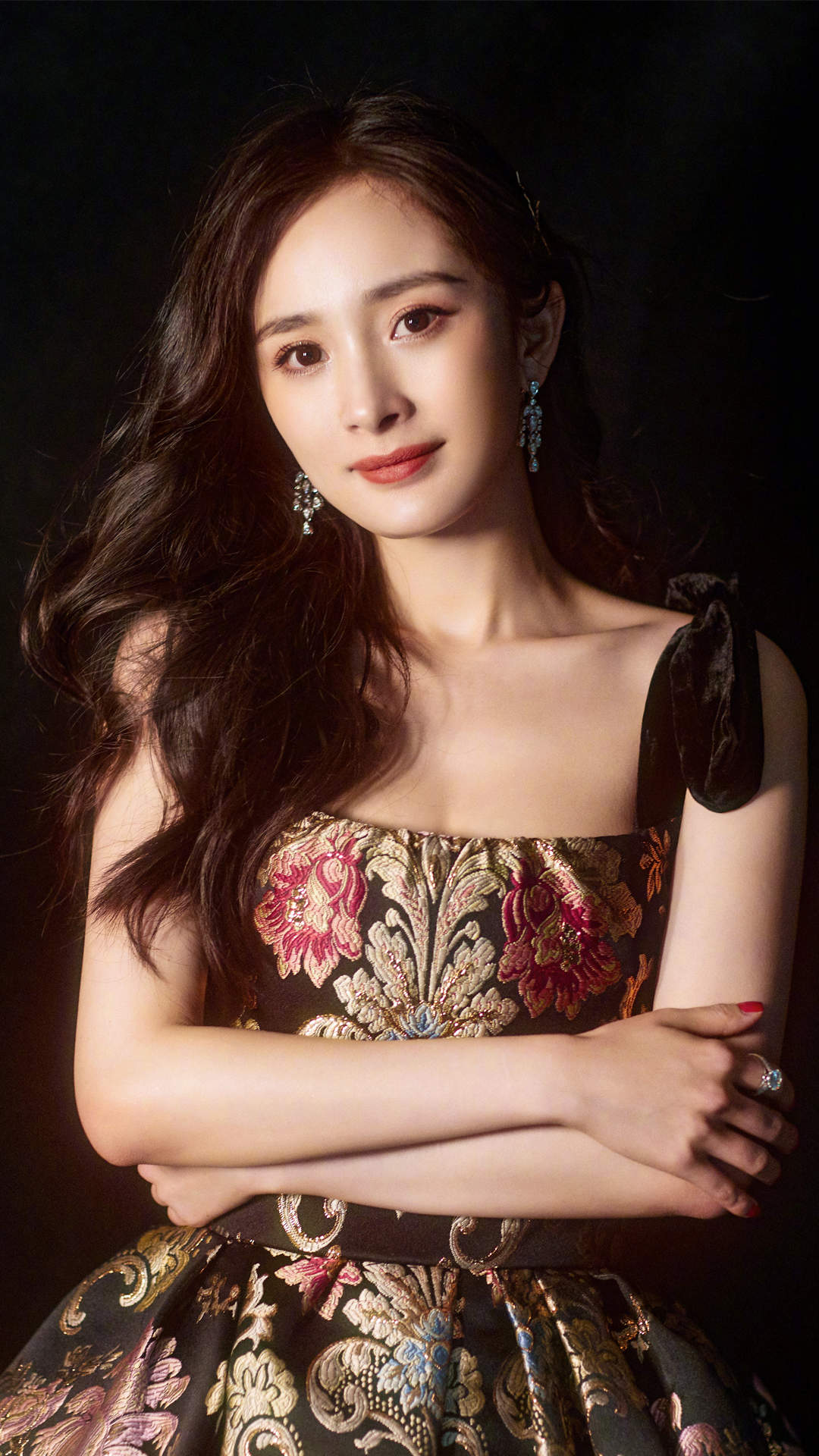 中国内地北京影视女演员杨幂妩媚动人写真桌面壁纸图片
