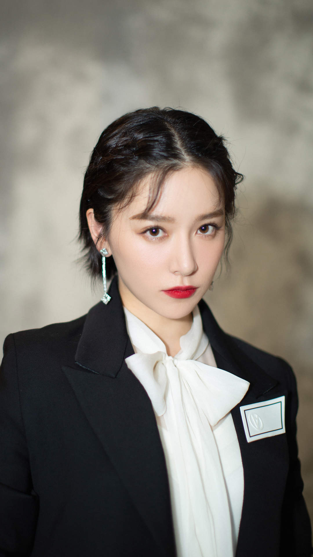 高清中国内地代黑龙江省哈尔滨新生女演员阚清子眼眸动人清新性感时尚大气艺术写真图片图片