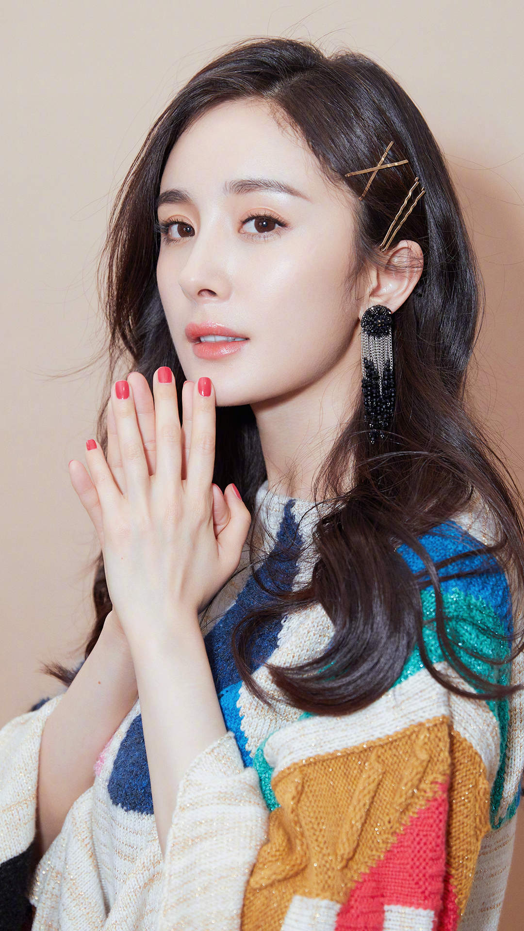 中国内地北京影视女演员杨幂妩媚动人写真桌面壁纸图片