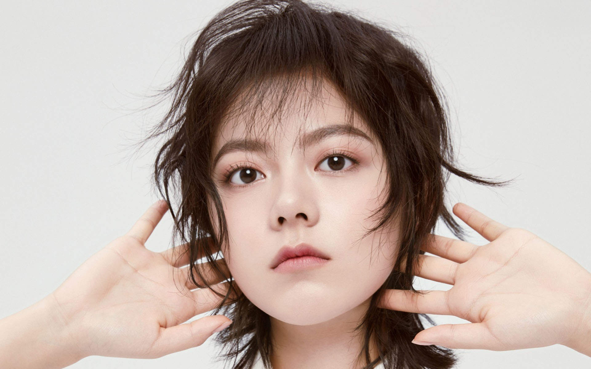 高清中国内地辽宁省沈阳女演员赵今麦甜美元气写真图片图片