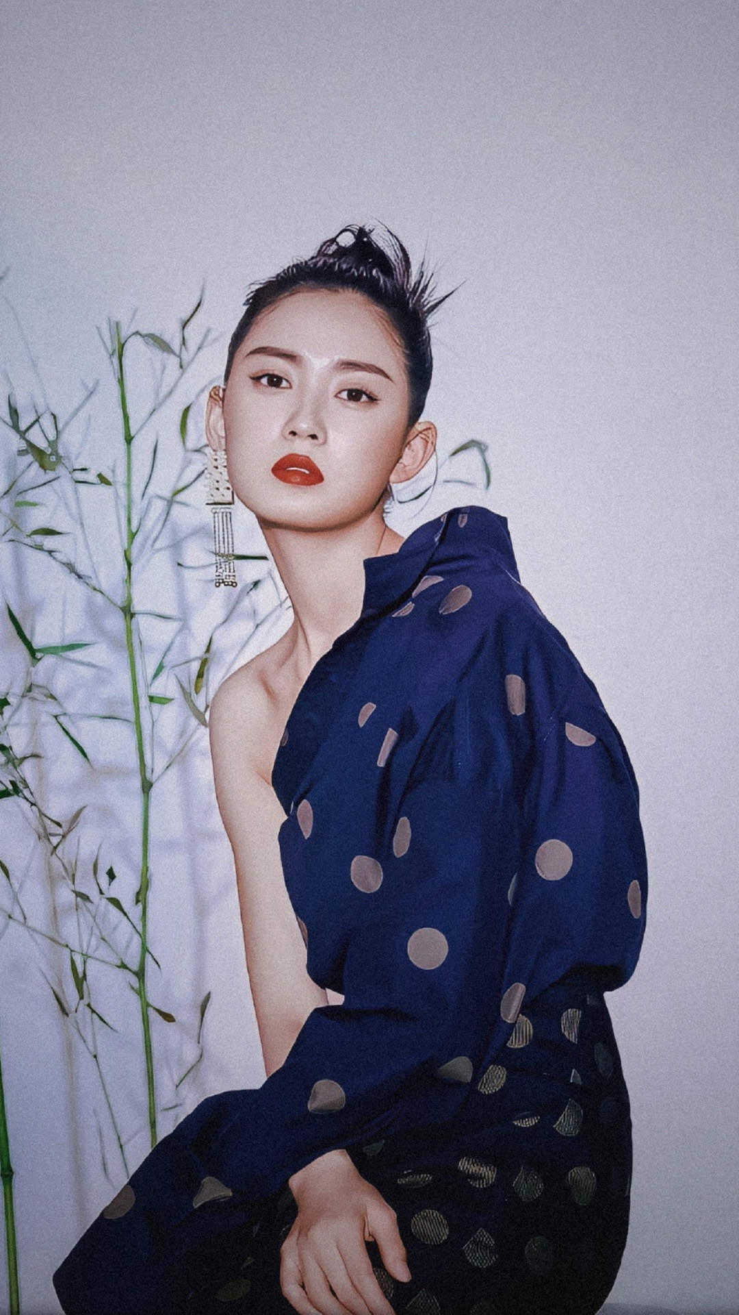 北京新生代女演员陈钰琪《两世欢》海报图片图片