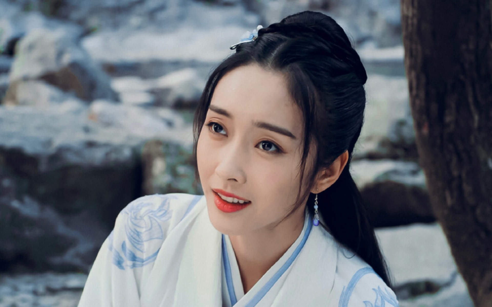 中国内地江苏省南京影视女演员宣璐清新迷人写真桌面壁纸图片 中国内地江苏省南京影视女演员宣璐清新迷人写真桌面壁纸图片