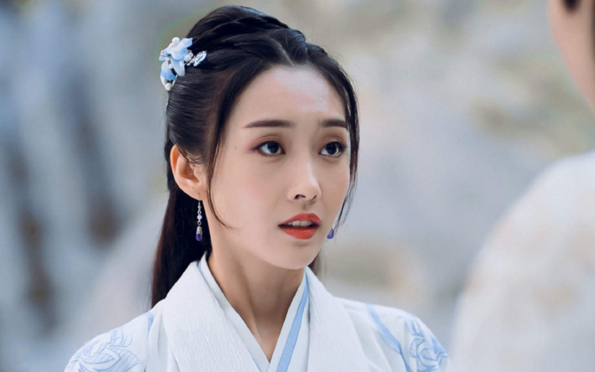 中国内地江苏省南京影视女演员宣璐清新迷人写真桌面壁纸图片 中国内地江苏省南京影视女演员宣璐清新迷人写真桌面壁纸图片