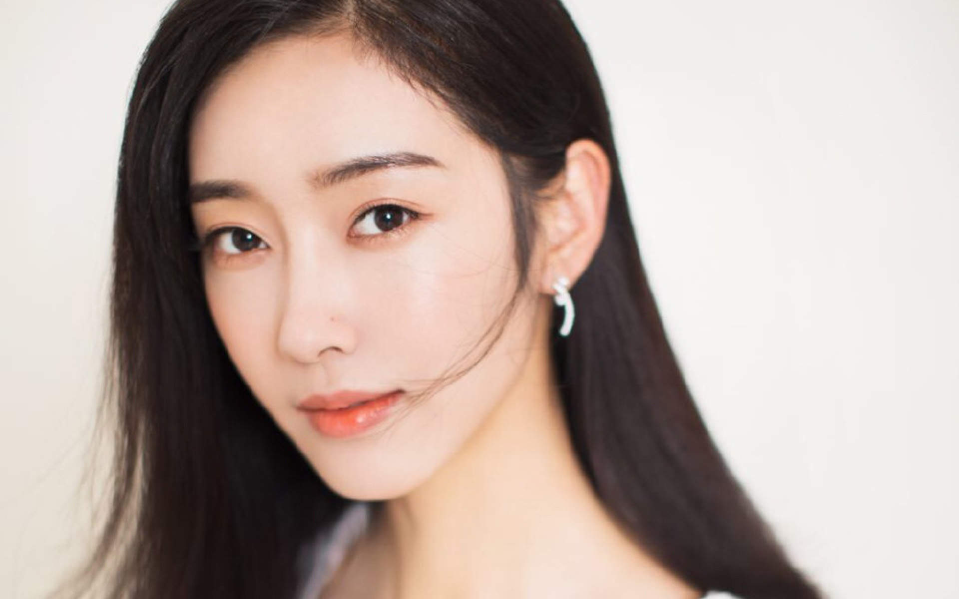 中国内地江苏省南京影视女演员宣璐清新迷人写真桌面壁纸图片 中国内地江苏省南京影视女演员宣璐清新迷人写真桌面壁纸图片