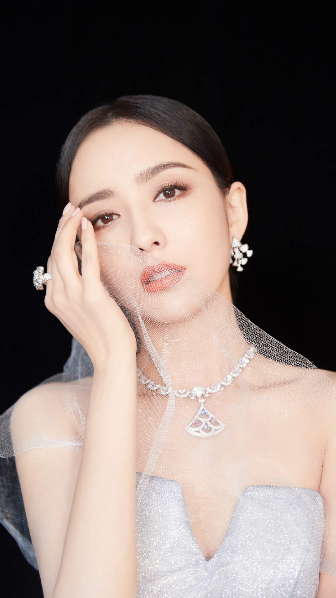 高清中国内地新疆伊犁影视女演员佟丽娅性感魅惑写真图片桌面壁纸图片 高清中国内地新疆伊犁影视女演员佟丽娅性感魅惑写真图片桌面壁纸图片