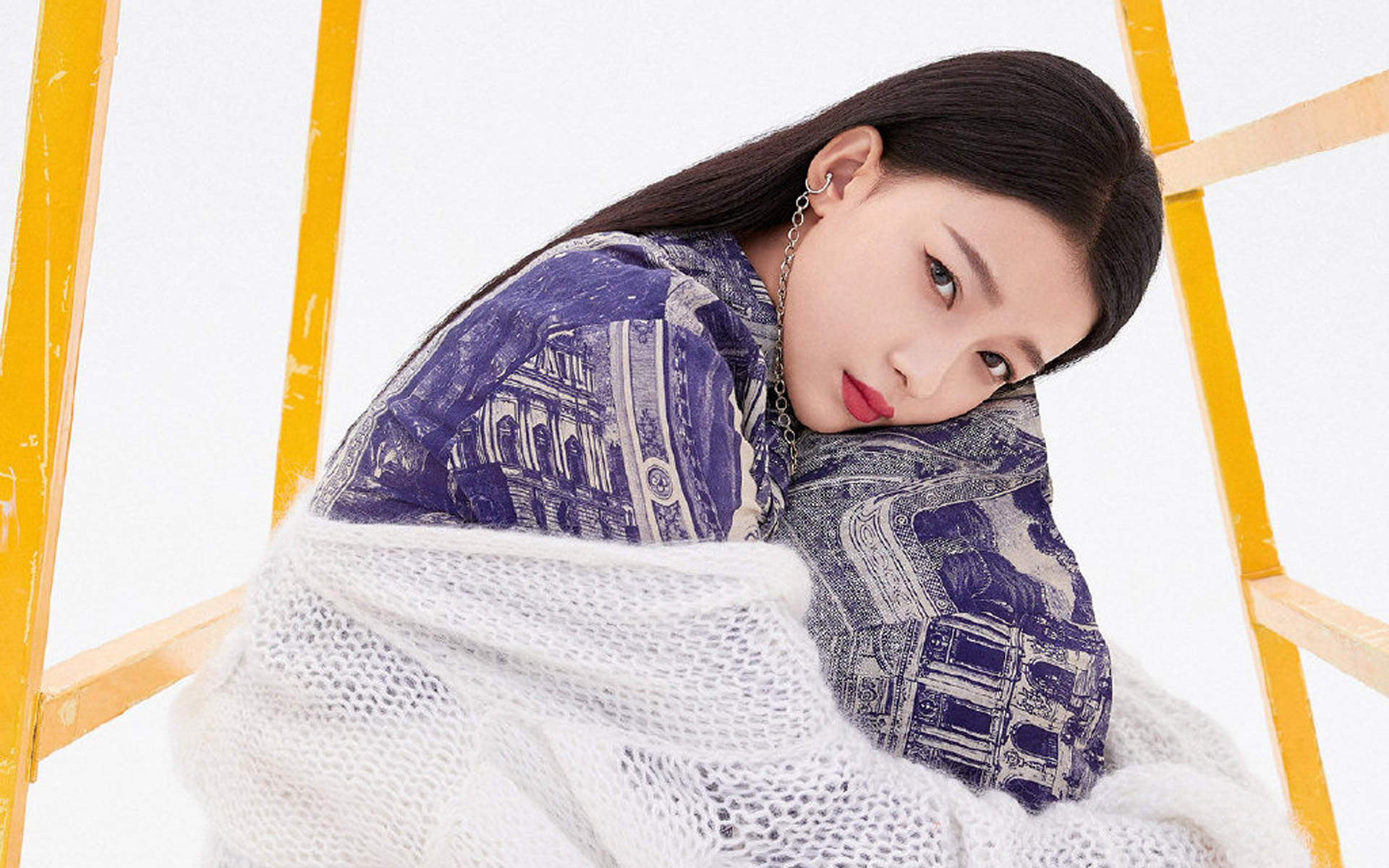 林省通化市集安女明星孙怡妩媚动人时尚写真大片图片