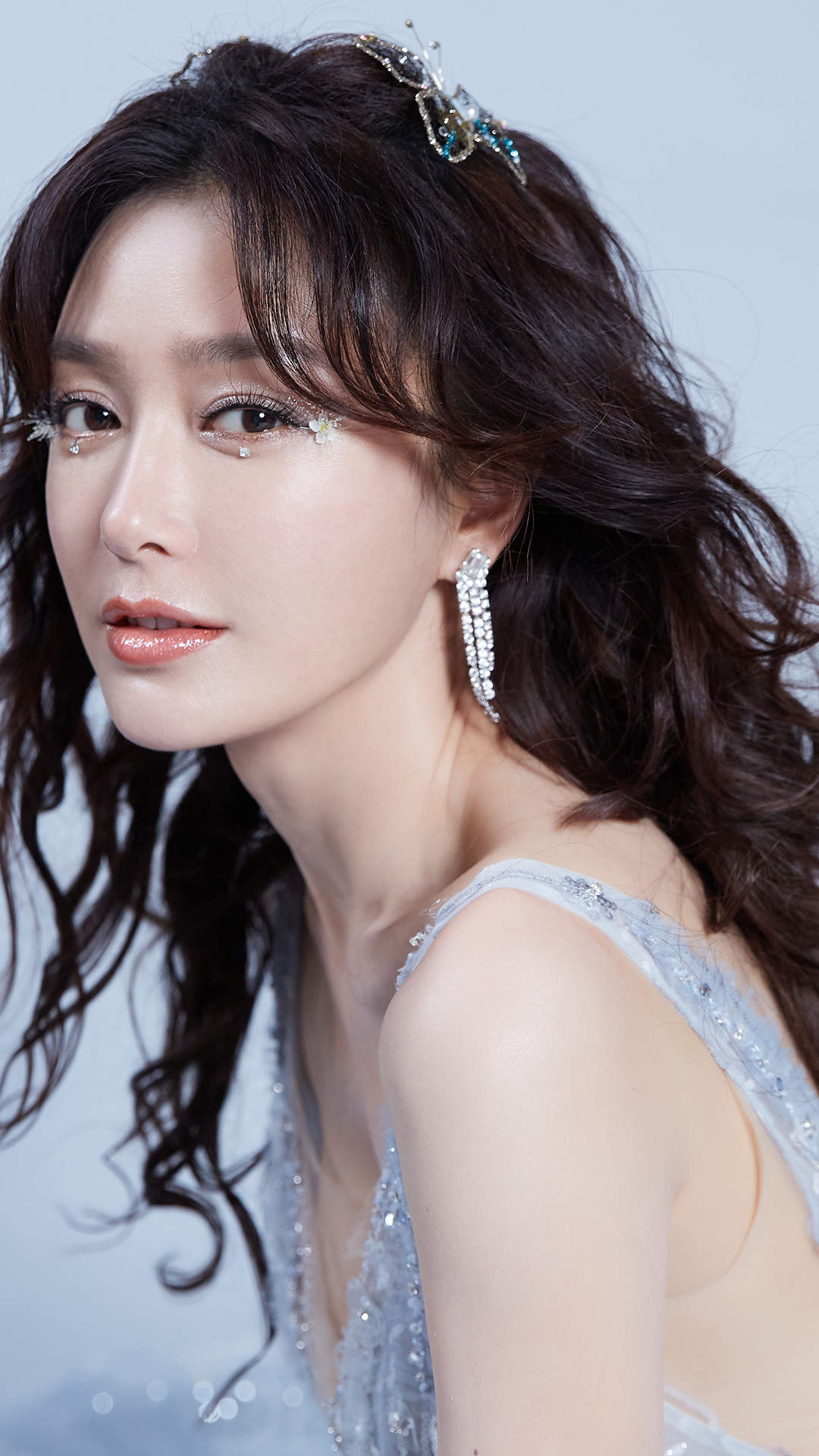 高清中国内地辽宁省沈阳女演员秦岚夏日清新俏皮写真图片图片