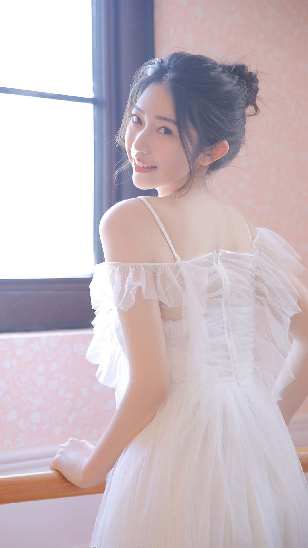 美女手机壁纸图片