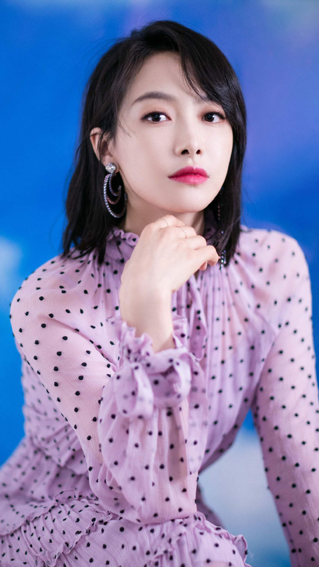 山东省青岛女演员宋茜妩媚动人写真桌面壁纸图片