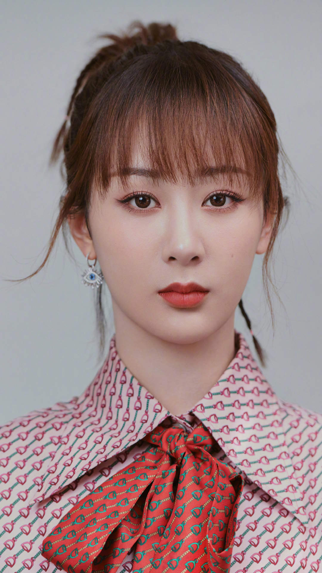 高清中国内地影视北京女演员杨紫微博之夜性感优雅写真图片图片