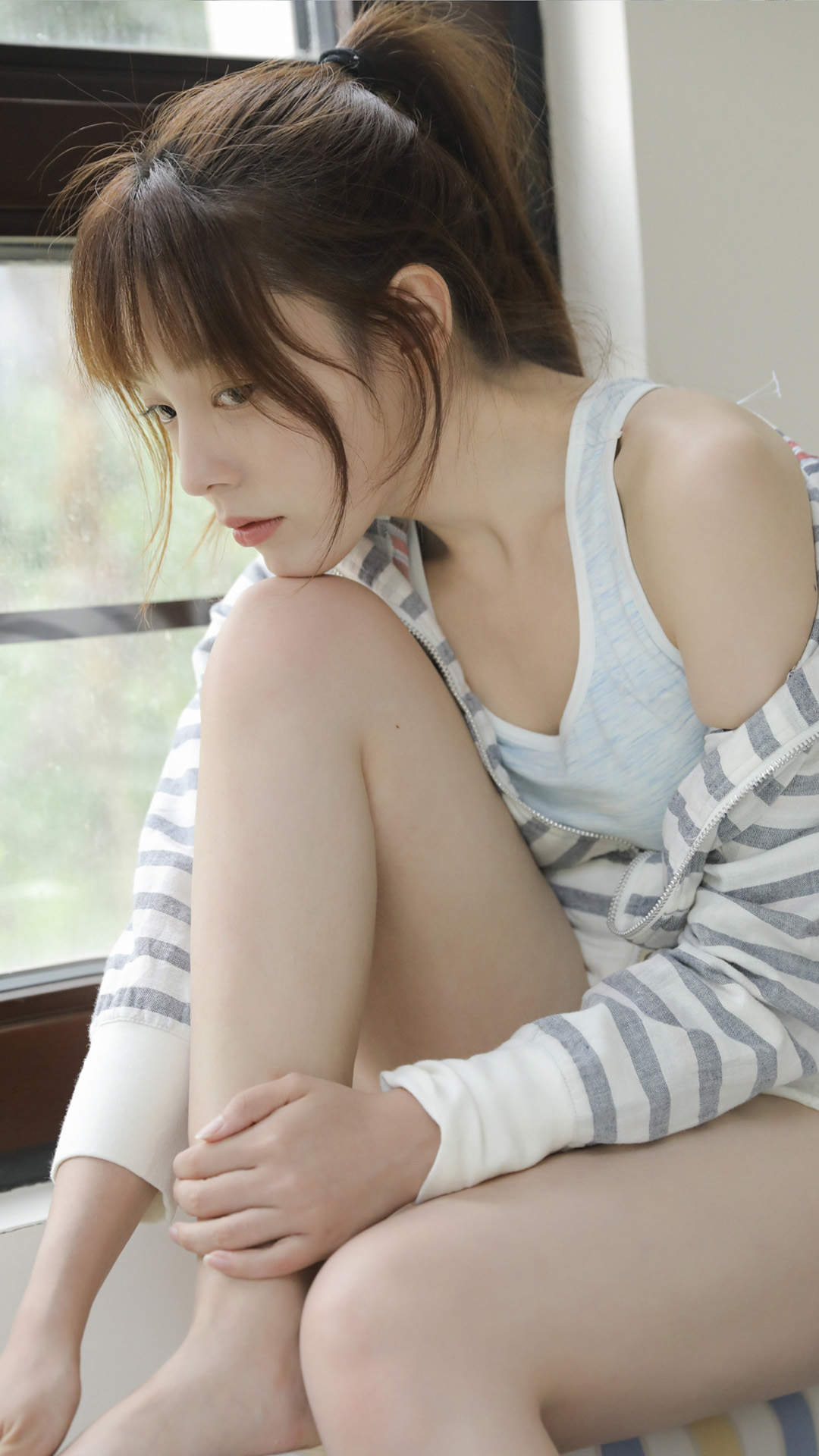 甜美蕾丝美女手机壁纸图片