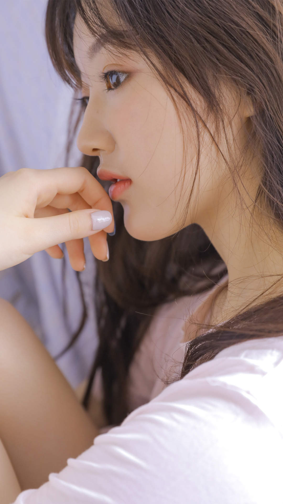 甜美蕾丝美女手机壁纸图片