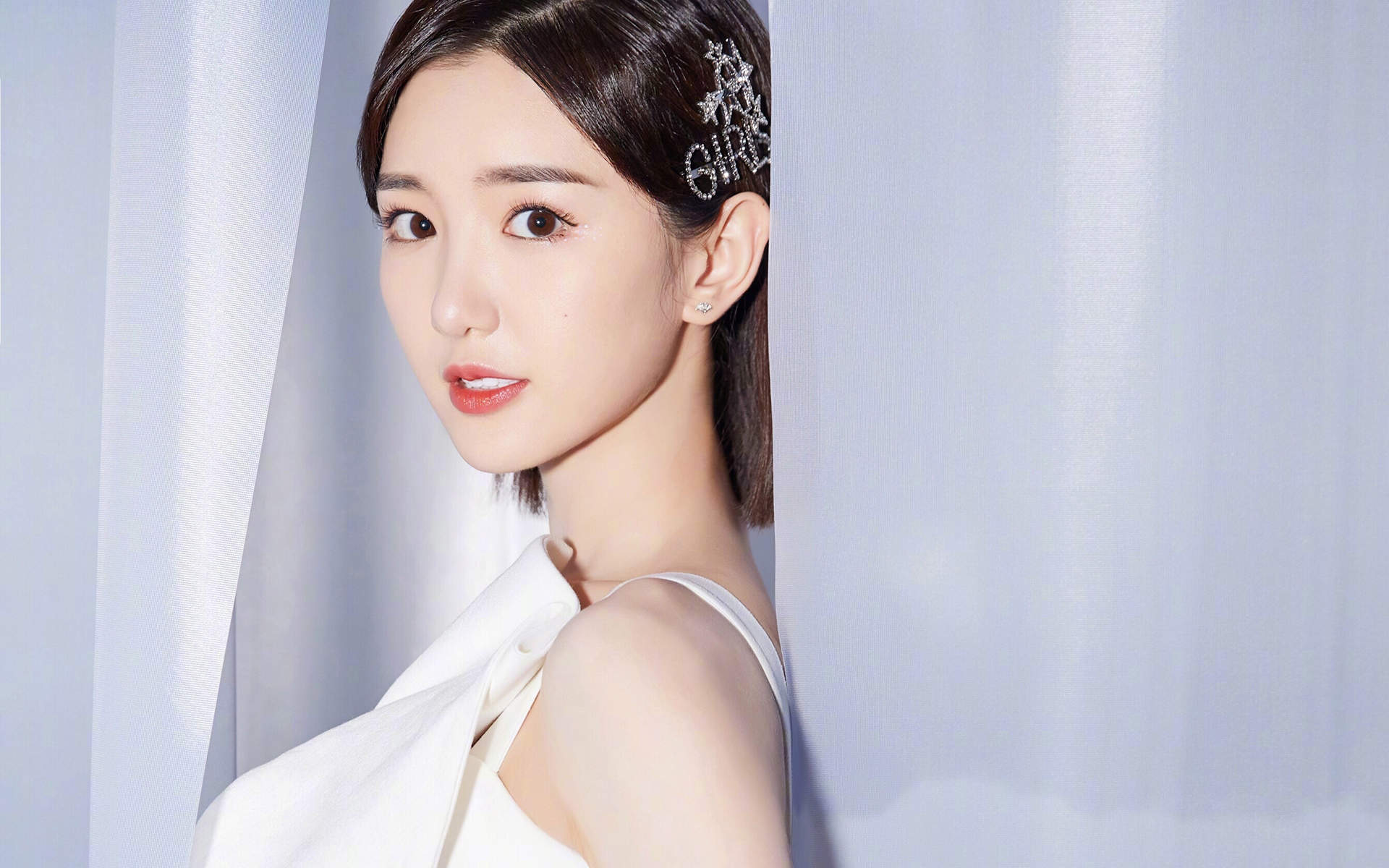 毛晓彤图片