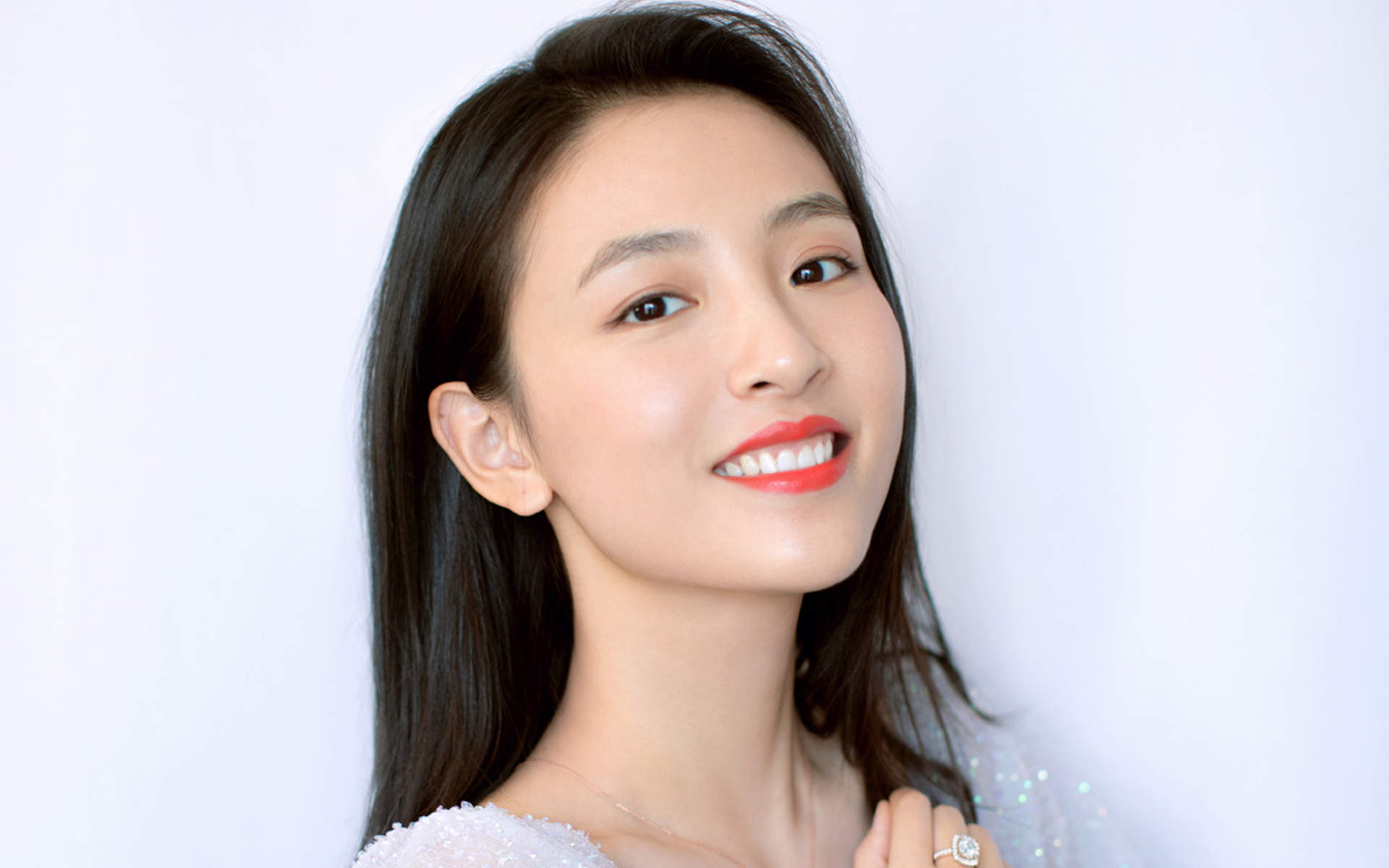 吴倩图片