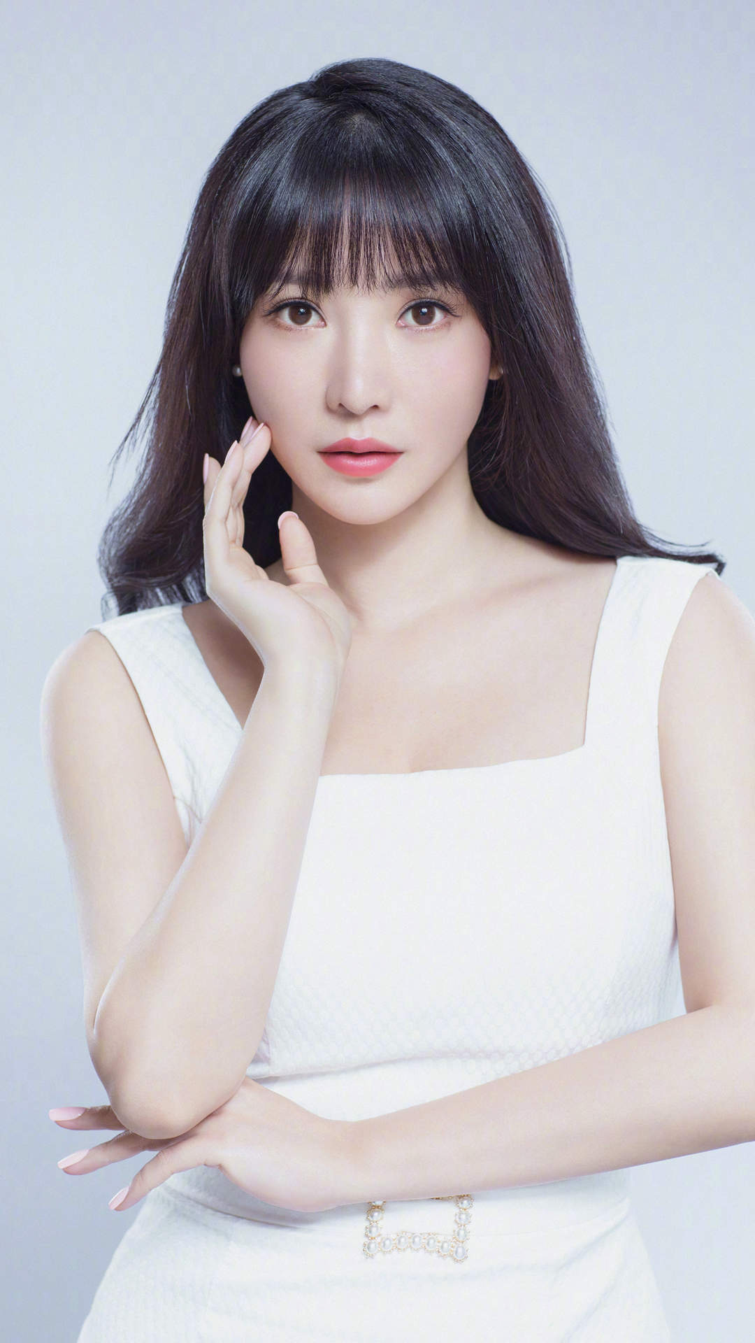 中国内地湖南衡阳女演员柳岩写真电脑桌面壁纸之网络美女图片