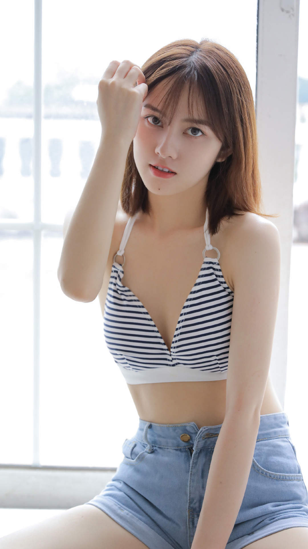 高颜值模特美女手机壁纸图片