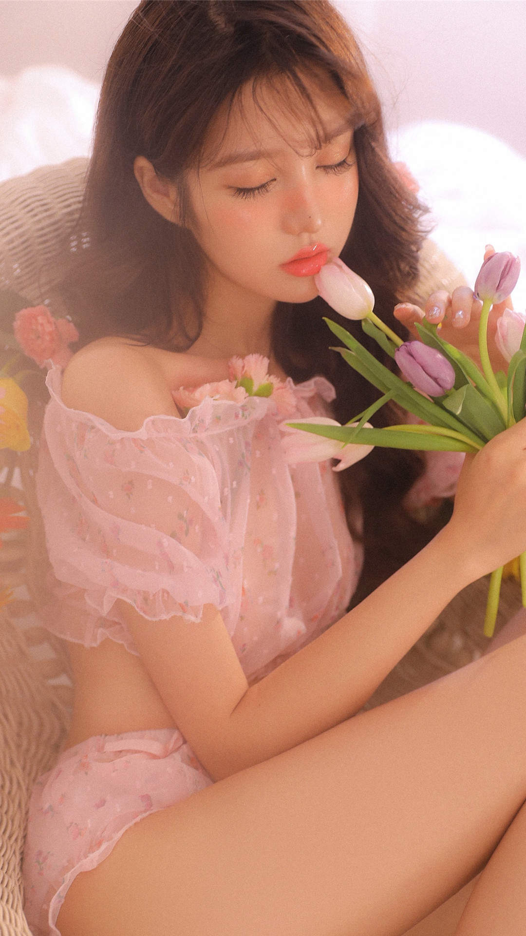 甜美蕾丝美女手机壁纸图片