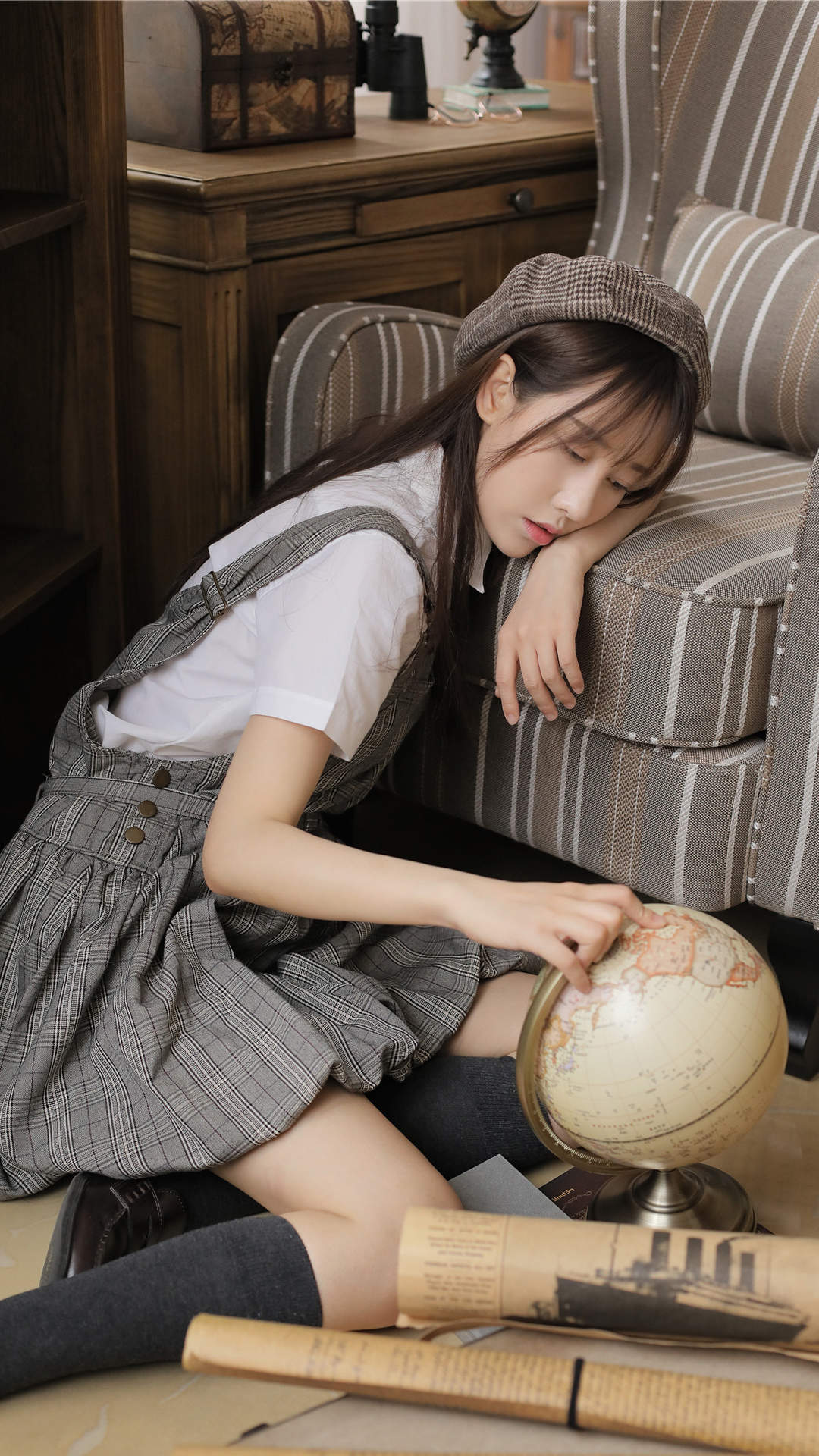 甜美蕾丝美女手机壁纸图片
