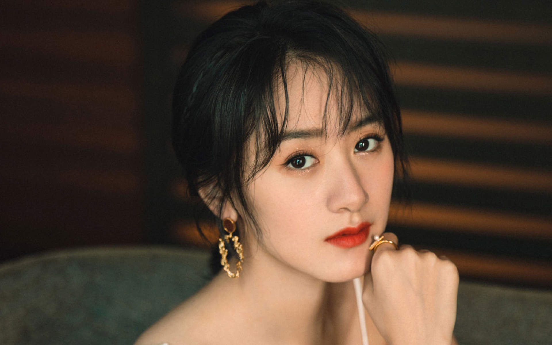 高清上海袁冰妍袁冰妍性感露肩写真桌面壁纸图片 高清上海袁冰妍袁冰妍性感露肩写真桌面壁纸图片