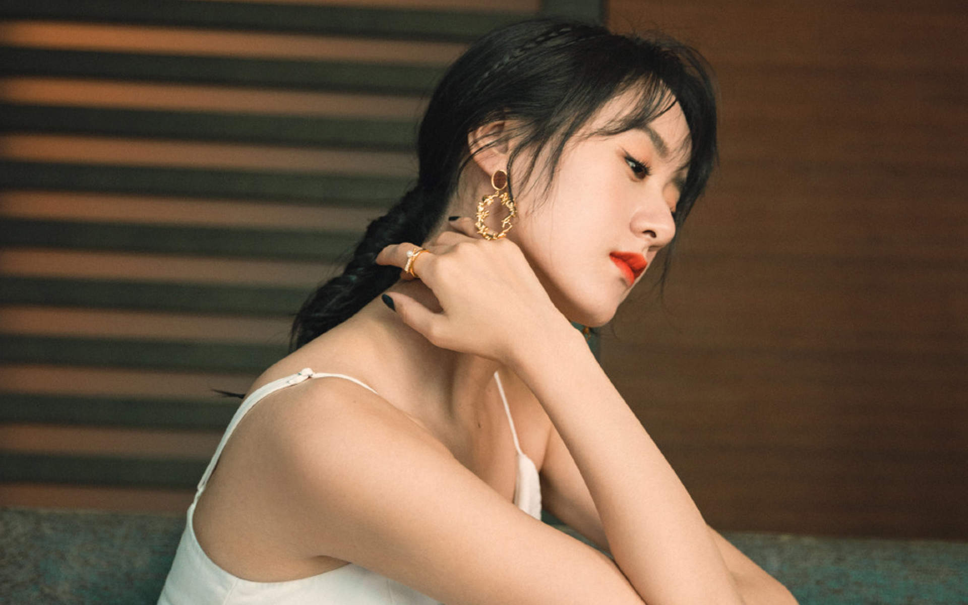 高清上海袁冰妍袁冰妍时尚性感写真桌面壁纸图片 高清上海袁冰妍袁冰妍时尚性感写真桌面壁纸图片