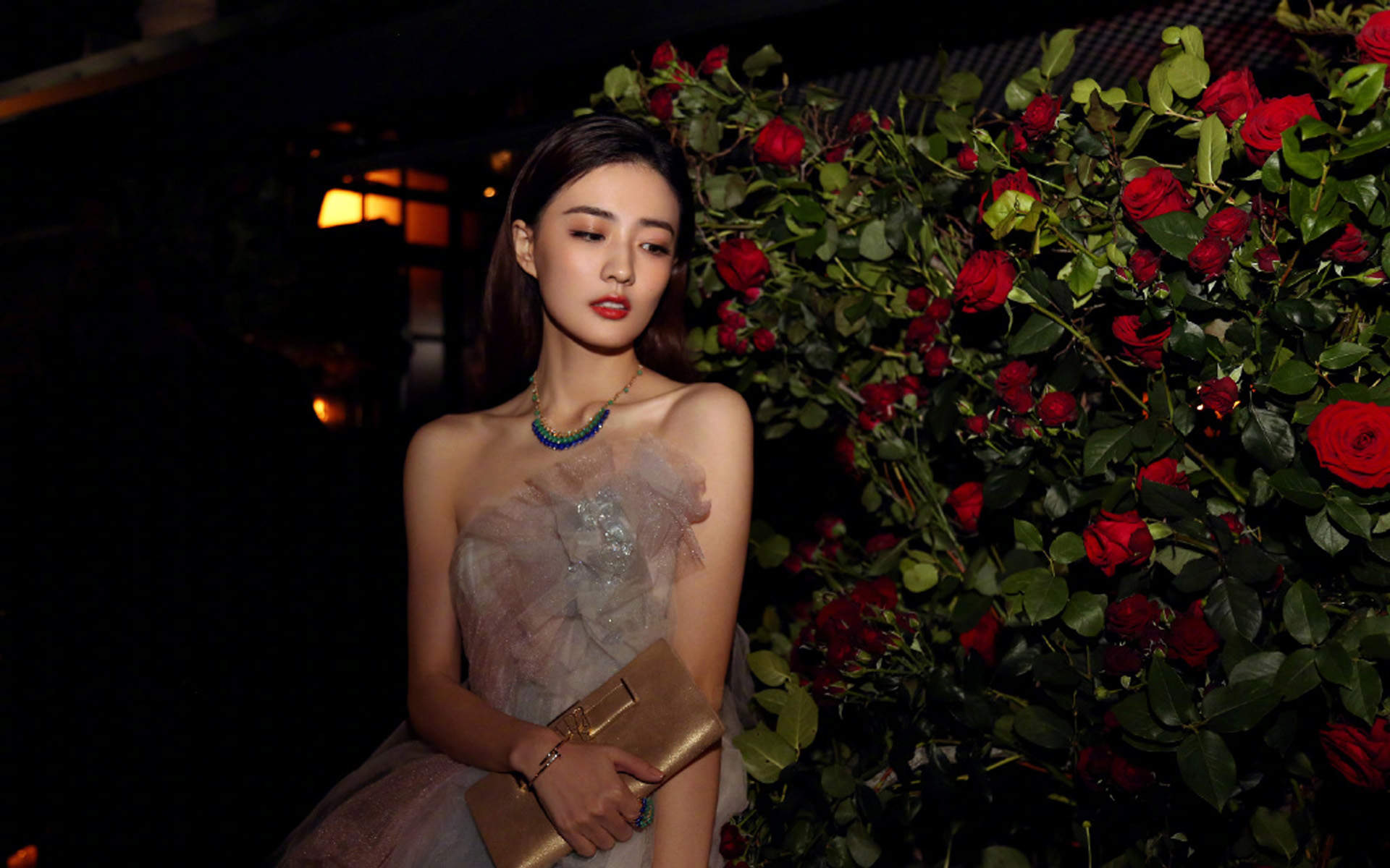 中国内地内蒙古呼和浩特女演员徐璐2017维多利亚的秘密秀图片图片