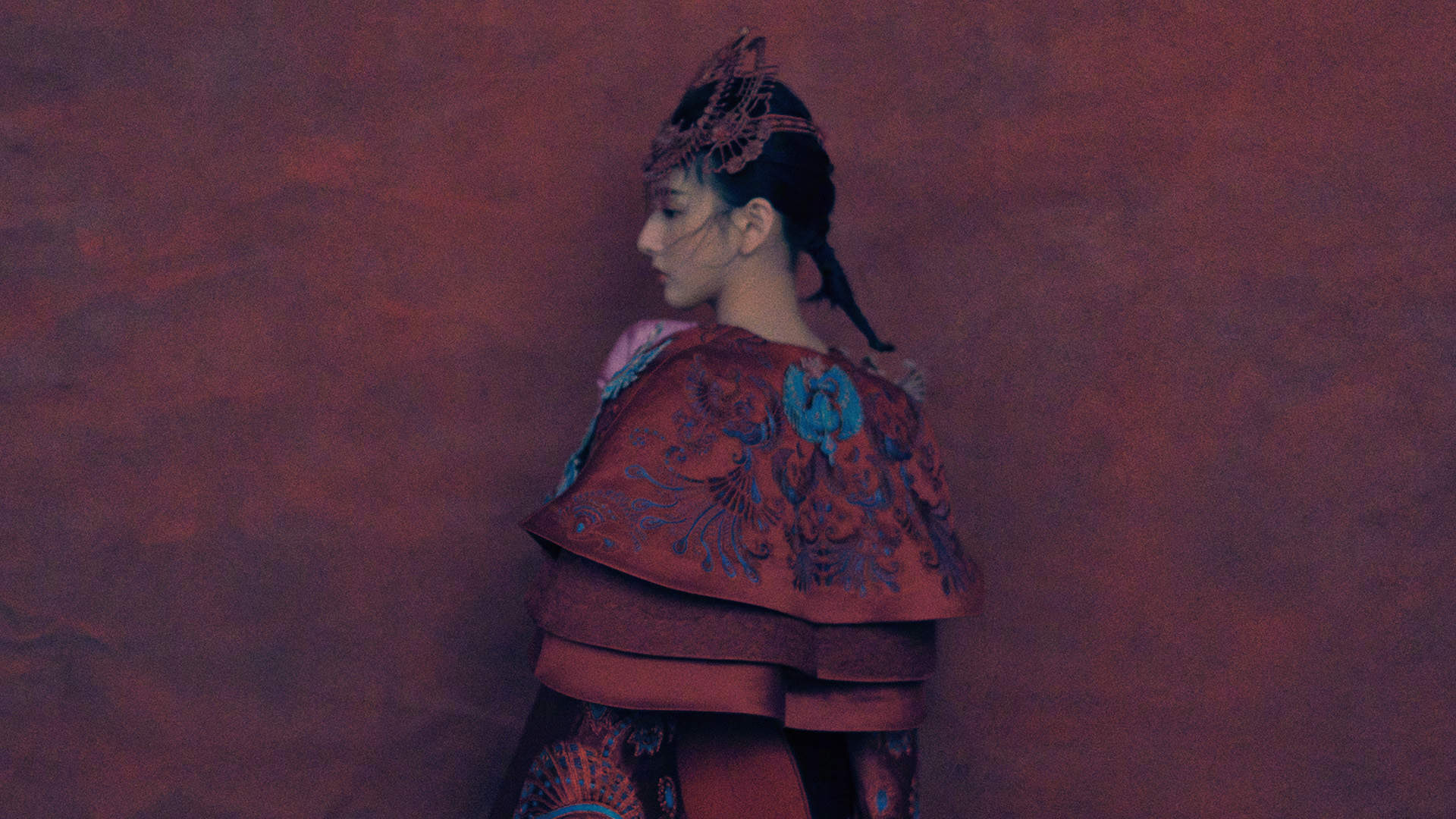 中国北京当代95后女演员宋祖儿民族风高清桌面壁纸图片 中国北京当代95后女演员宋祖儿民族风高清桌面壁纸图片