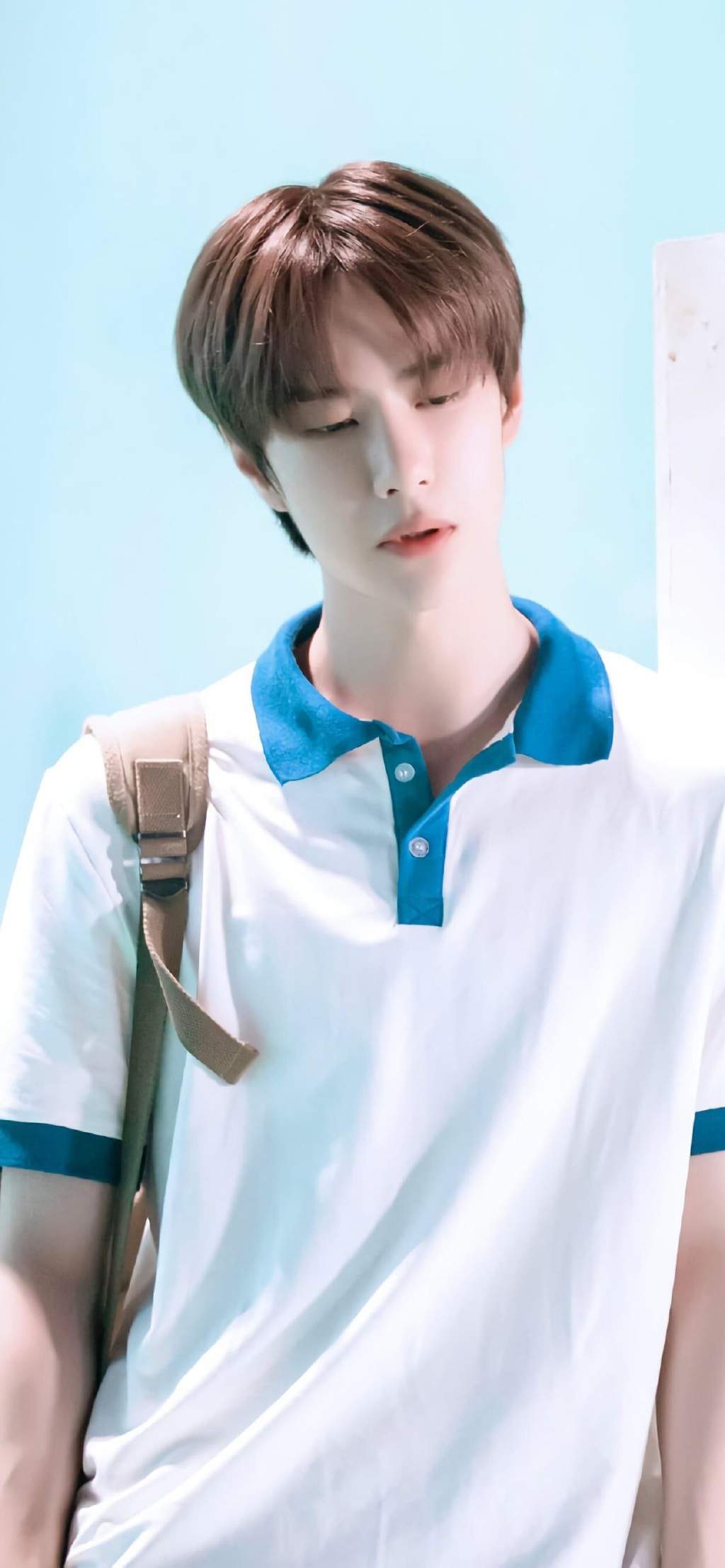 河南省洛阳男明显王一博《Tmagazine》4月刊封面写真图片