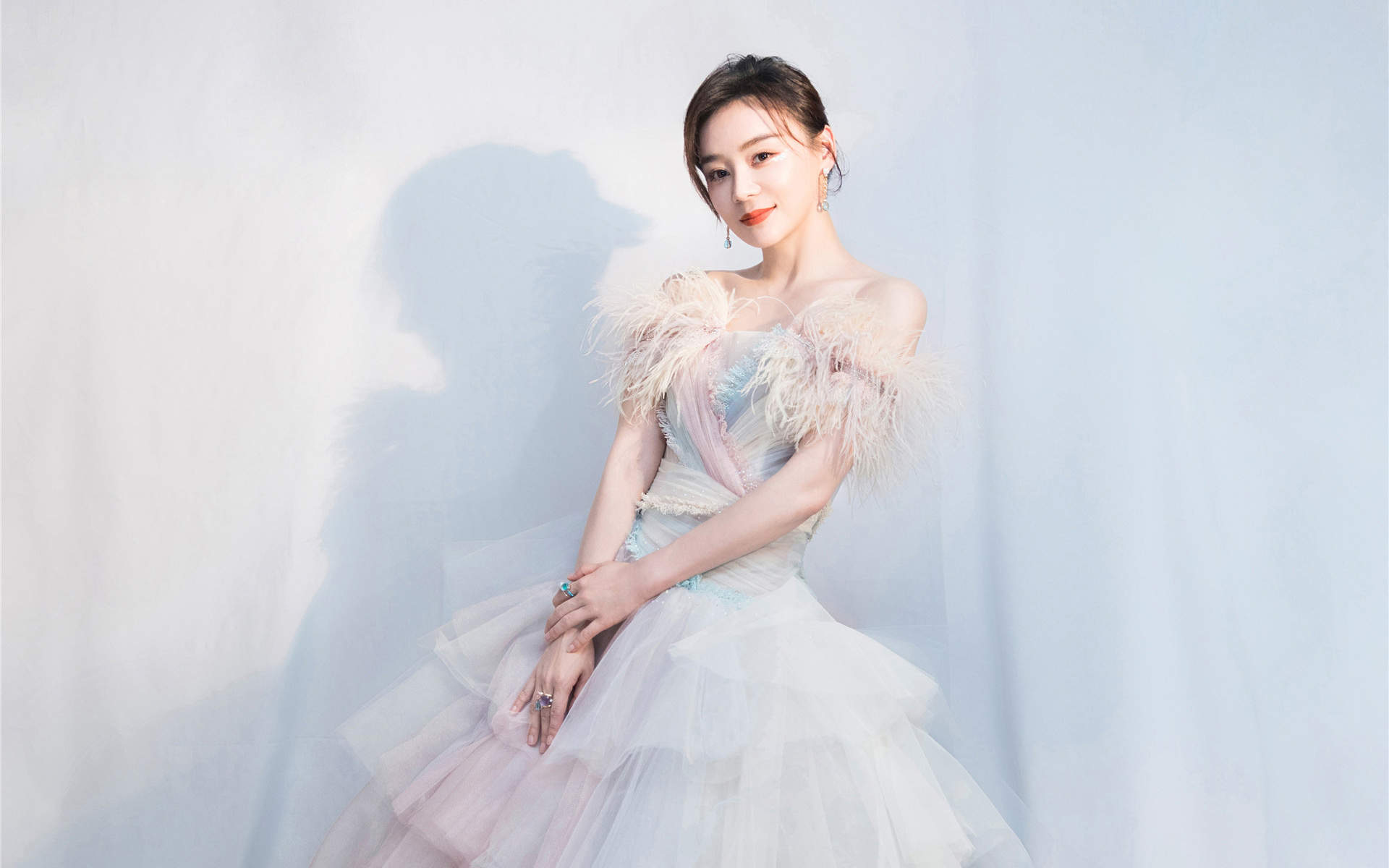 高清中国内地影视湖北省襄阳女演员袁姗姗薄纱蛋糕性感图片桌面壁纸图片 高清中国内地影视湖北省襄阳女演员袁姗姗薄纱蛋糕性感图片桌面壁纸图片