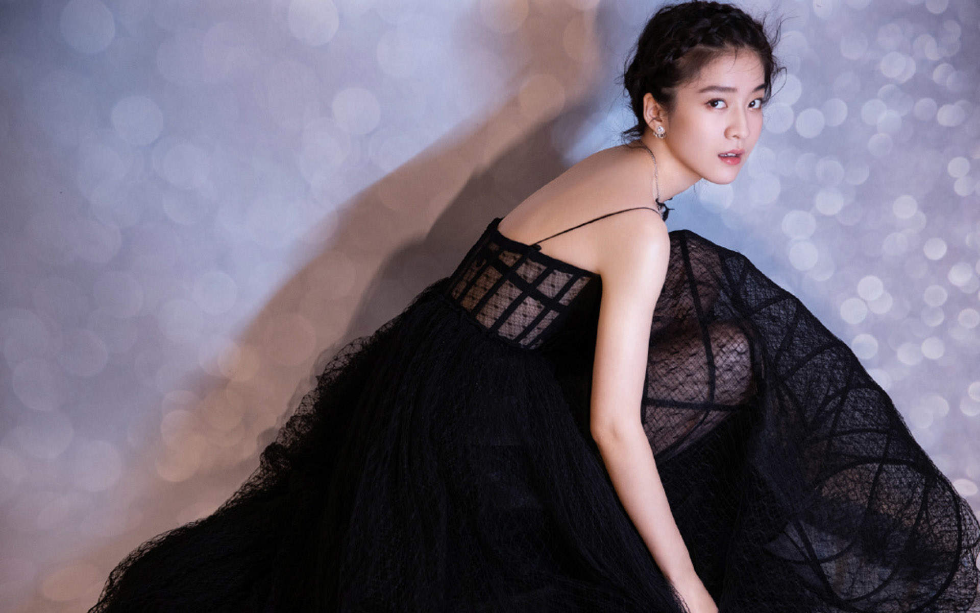 中国内地浙江省义乌女演员张雪迎时尚个性写真图片图片