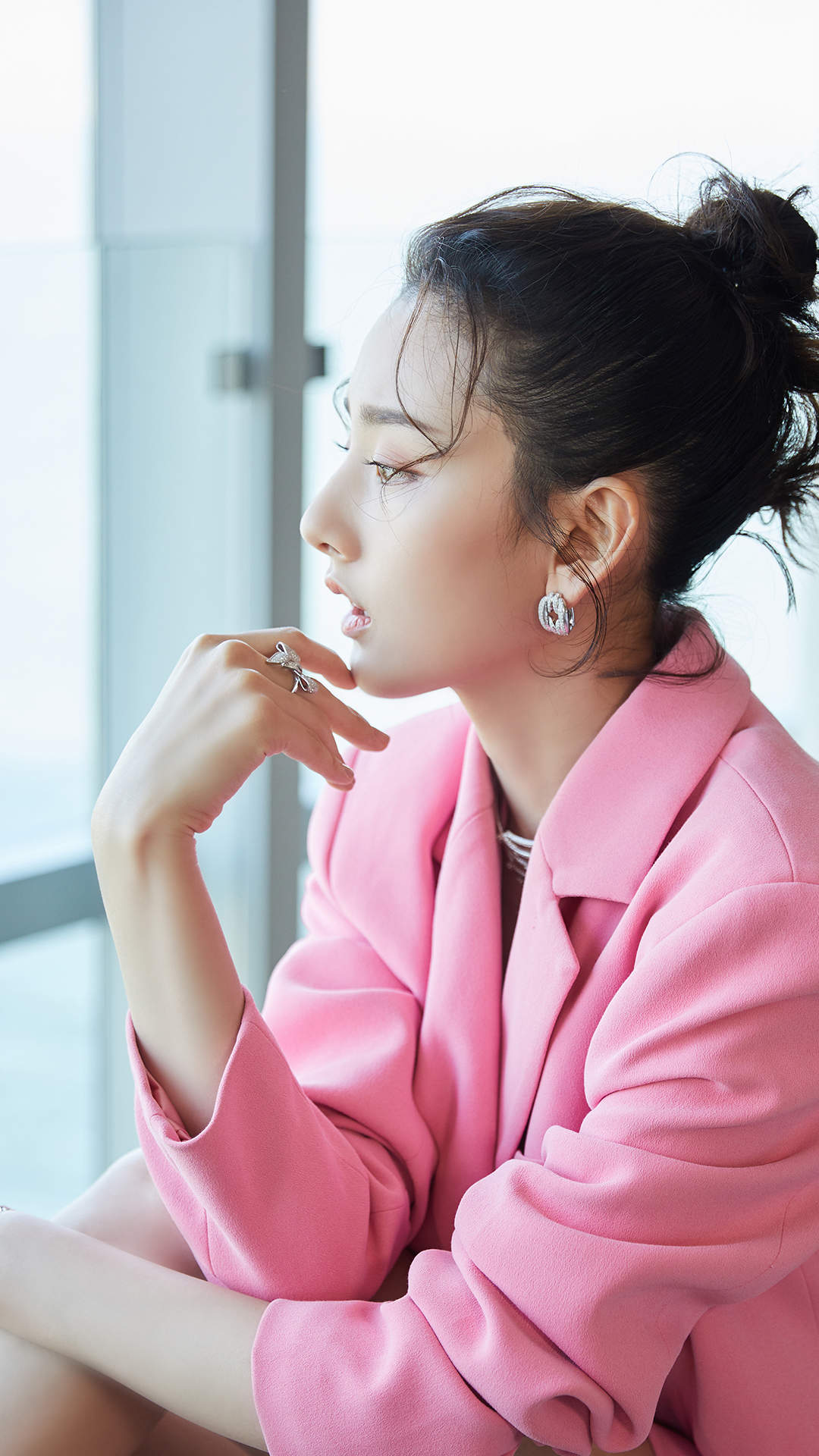 中国北京当代95后女演员宋祖儿性感优雅写真桌面壁纸图片 中国北京当代95后女演员宋祖儿性感优雅写真桌面壁纸图片
