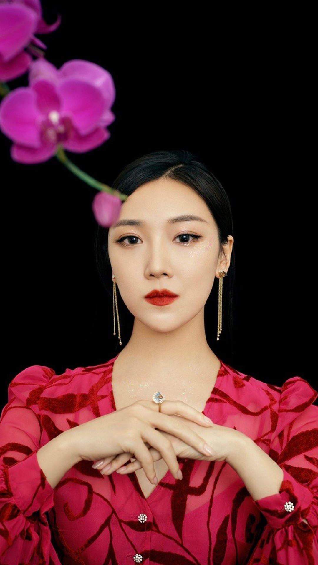 中国内地辽宁省沈阳女演员菅纫姿秋冬养眼时尚写真图片图片