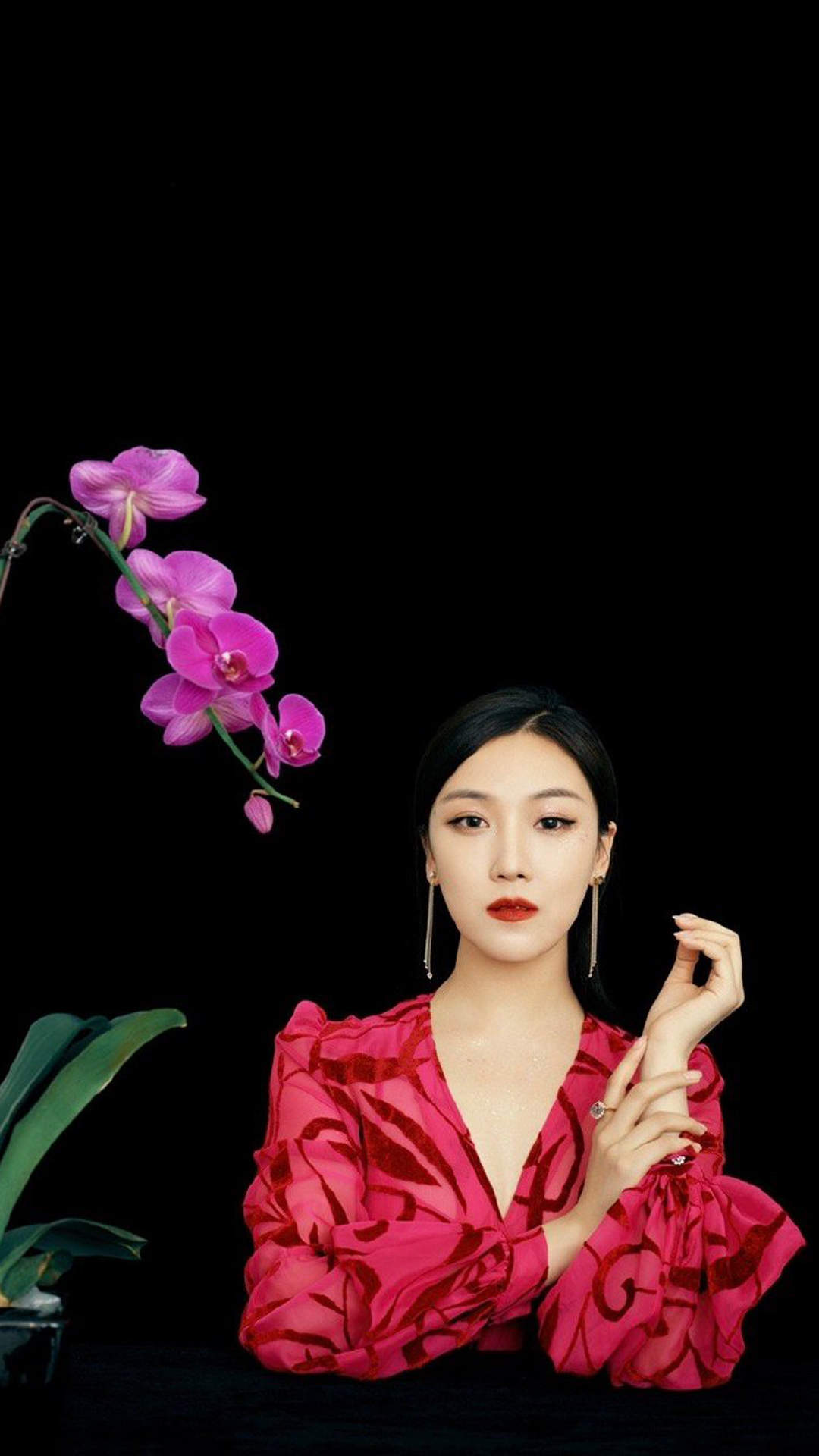 中国内地辽宁省沈阳女演员菅纫姿秋冬养眼时尚写真图片图片
