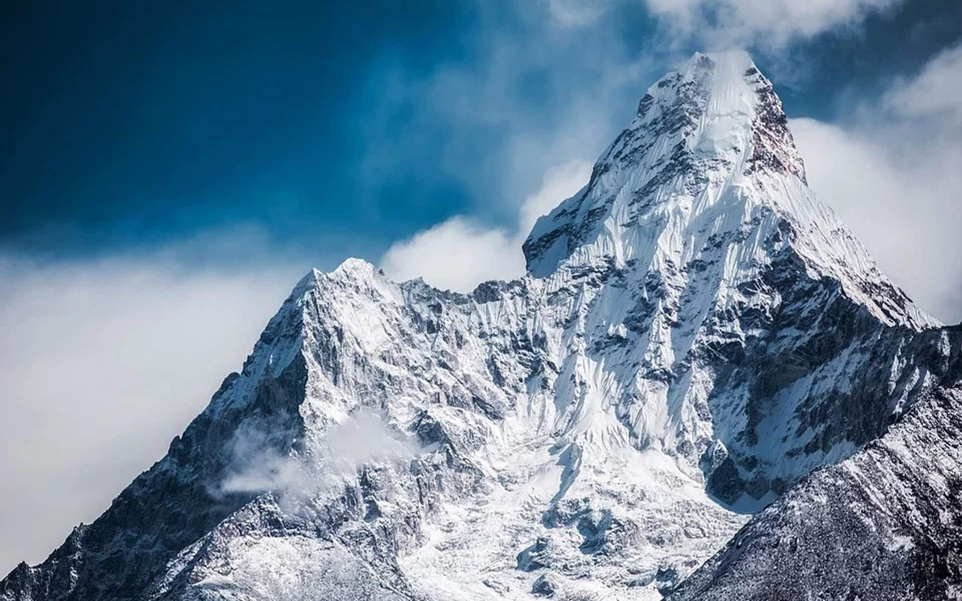 冬季雪景唯美高清手机壁纸图片