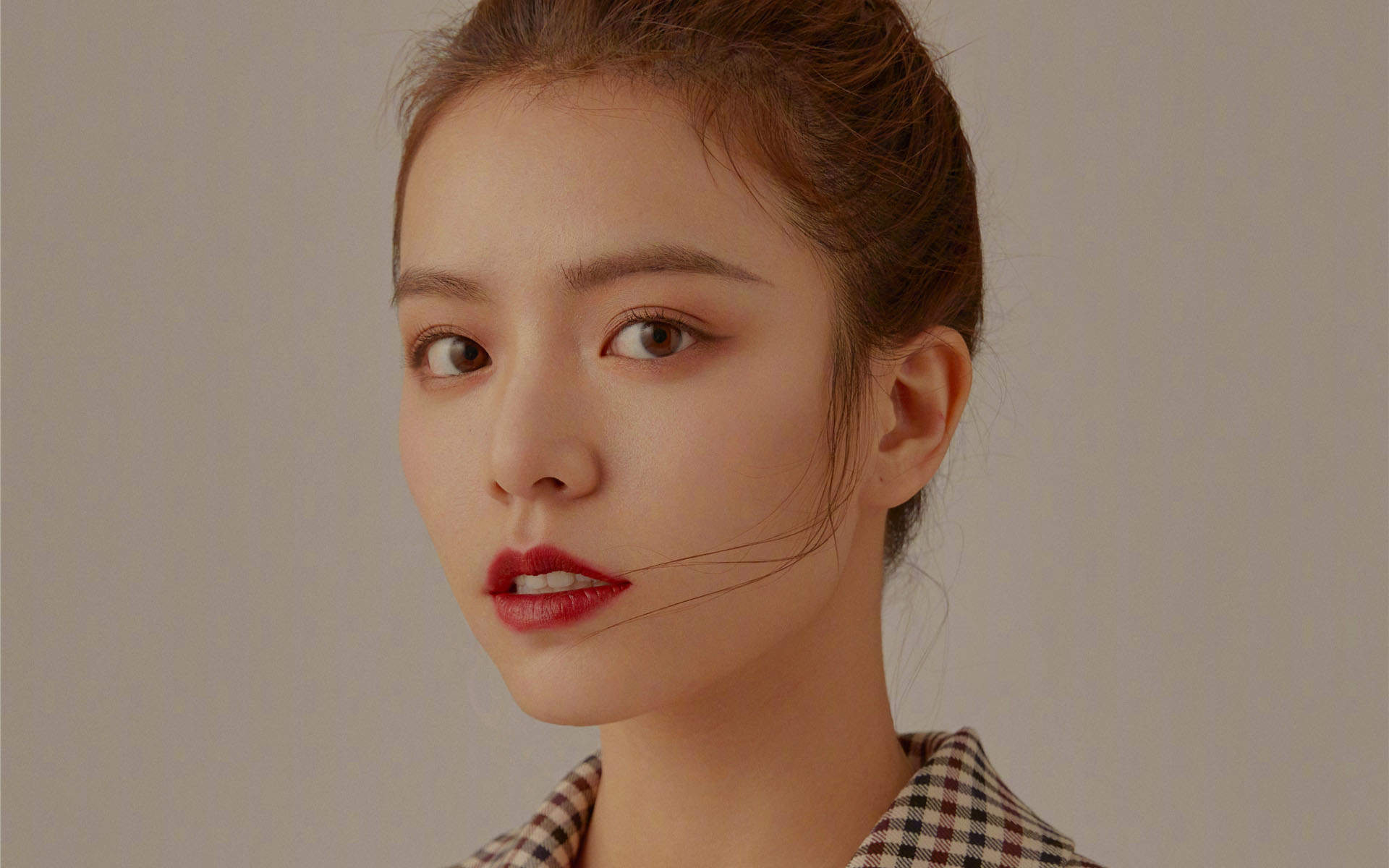 中国台湾女演员宋芸桦时尚写真图片桌面壁纸图片 中国台湾女演员宋芸桦时尚写真图片桌面壁纸图片