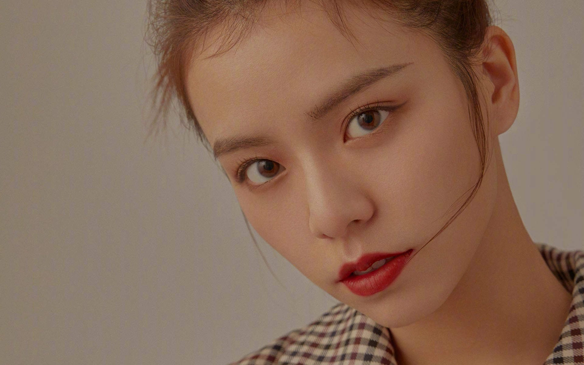 中国台湾女演员宋芸桦时尚写真图片桌面壁纸图片