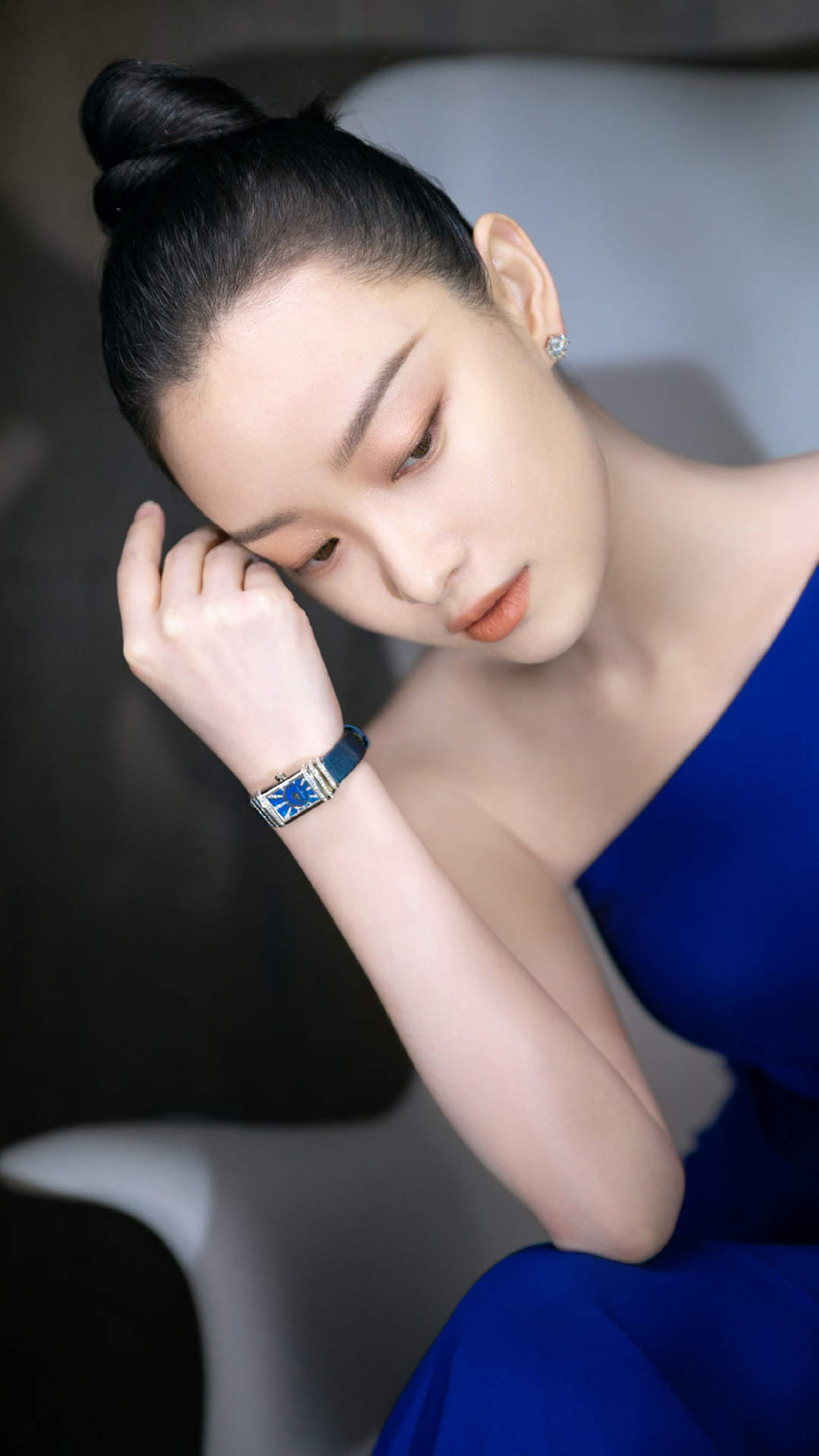 中国内地江苏南京女演员倪妮性感女人味写真图片图片
