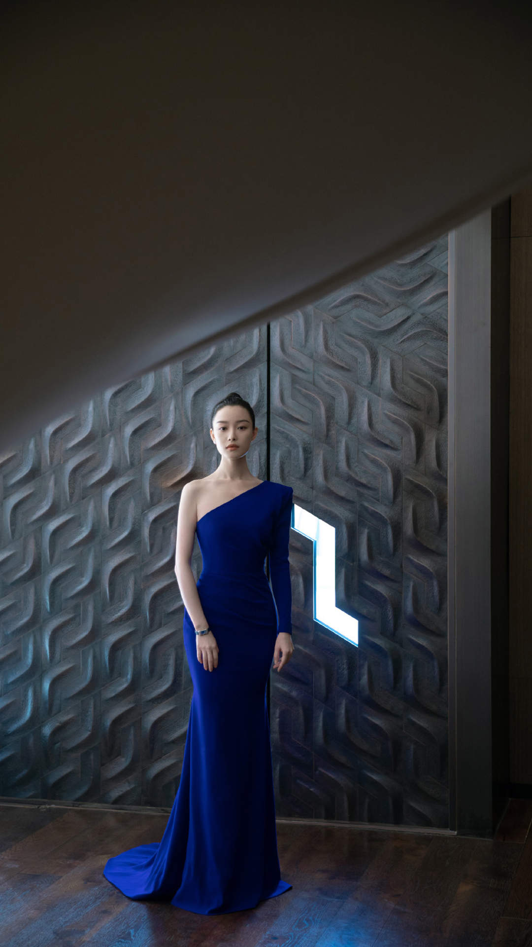 中国内地江苏南京女演员倪妮性感女人味写真图片图片