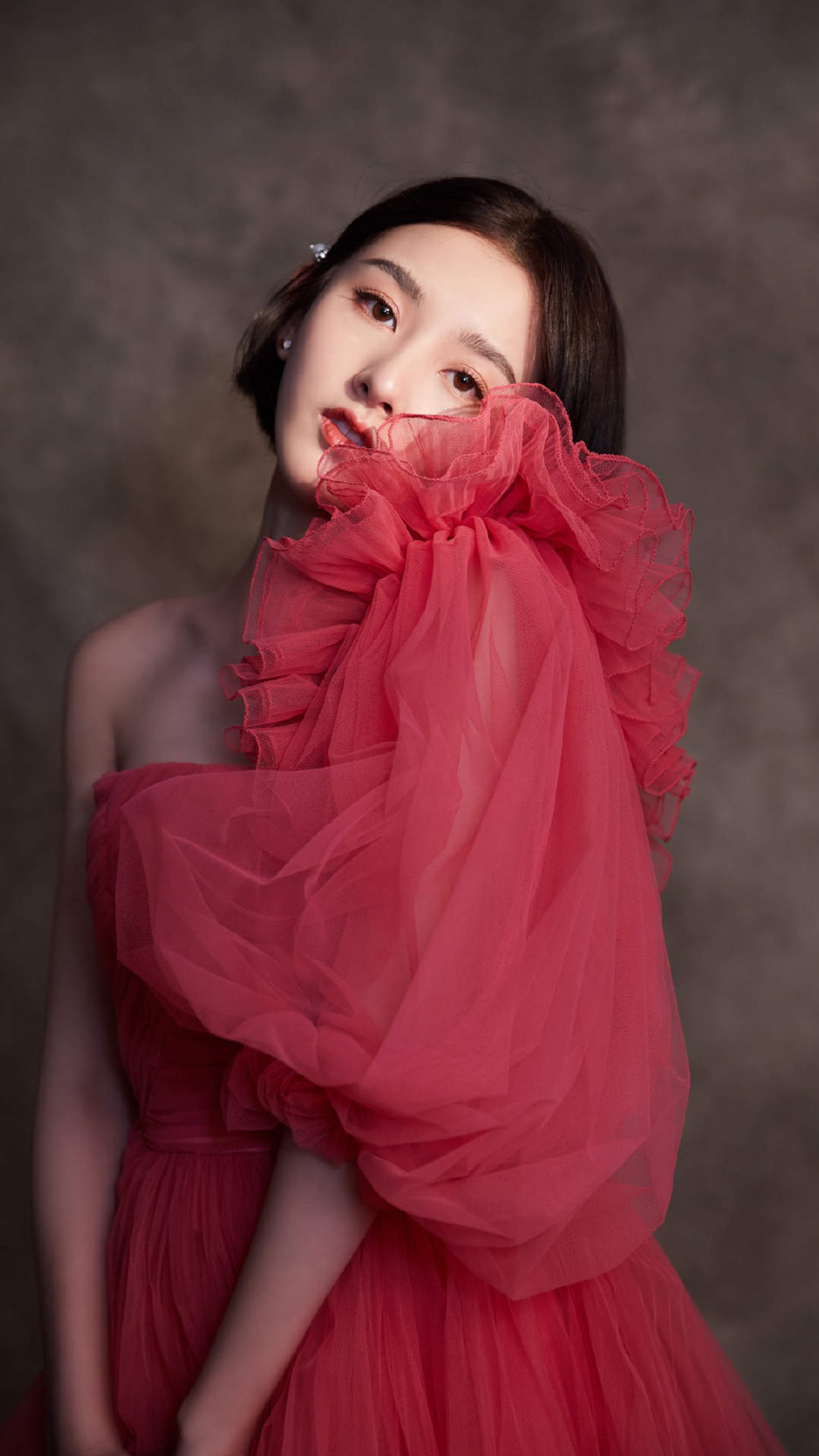 中国北京当代95后女演员小哪吒宋祖儿时尚清新写真桌面壁纸图片 中国北京当代95后女演员小哪吒宋祖儿时尚清新写真桌面壁纸图片