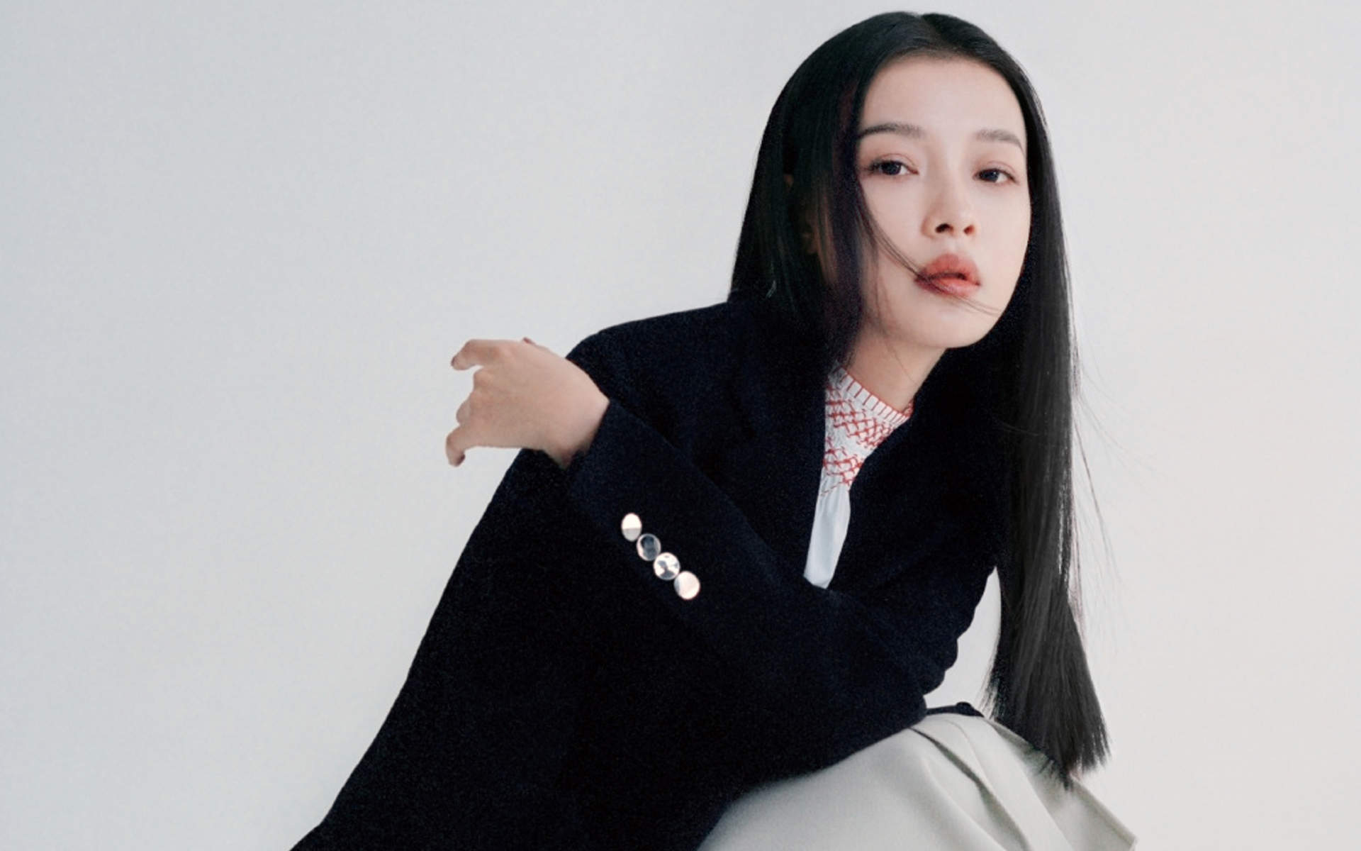 林省通化市集安女明星孙怡妩媚动人时尚写真大片图片