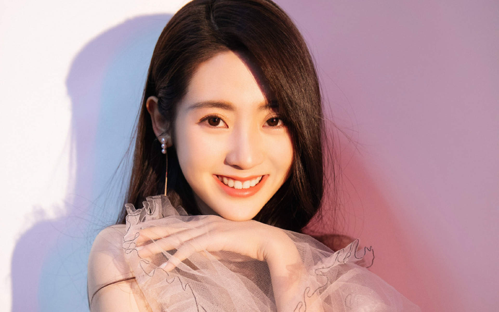 高清中国内地北京朝阳女演员邢菲唯美仙气写真图片桌面壁纸图片