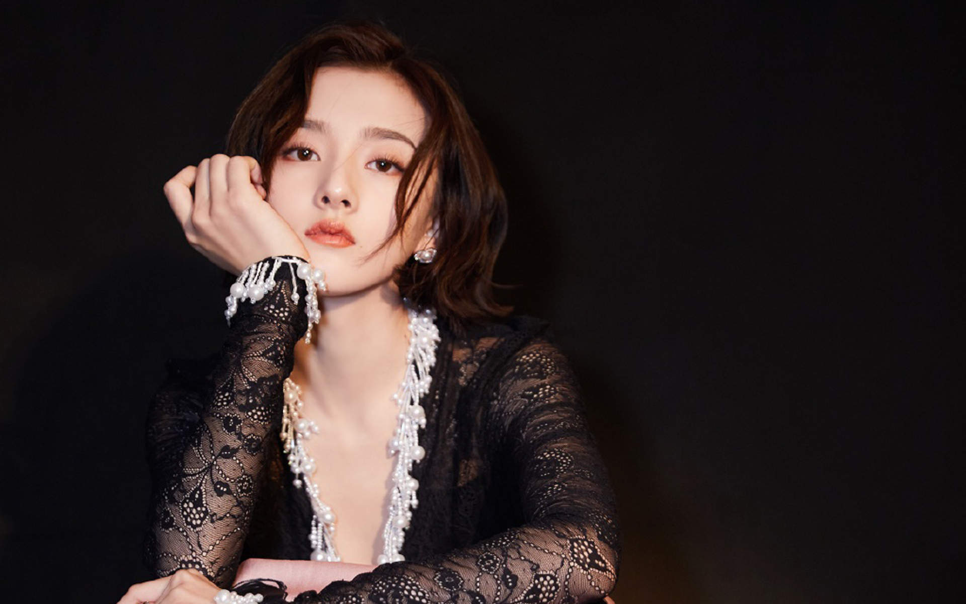 中国北京当代95后女演员宋祖儿性感写真桌面壁纸图片 中国北京当代95后女演员宋祖儿性感写真桌面壁纸图片