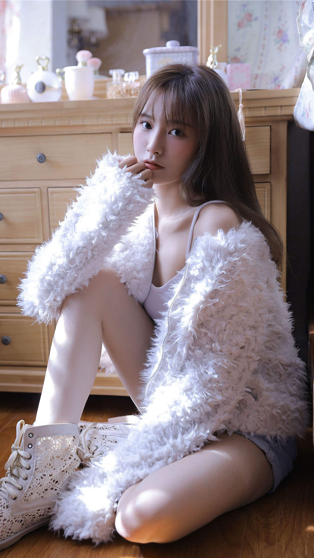 清纯可爱美女手机壁纸图片