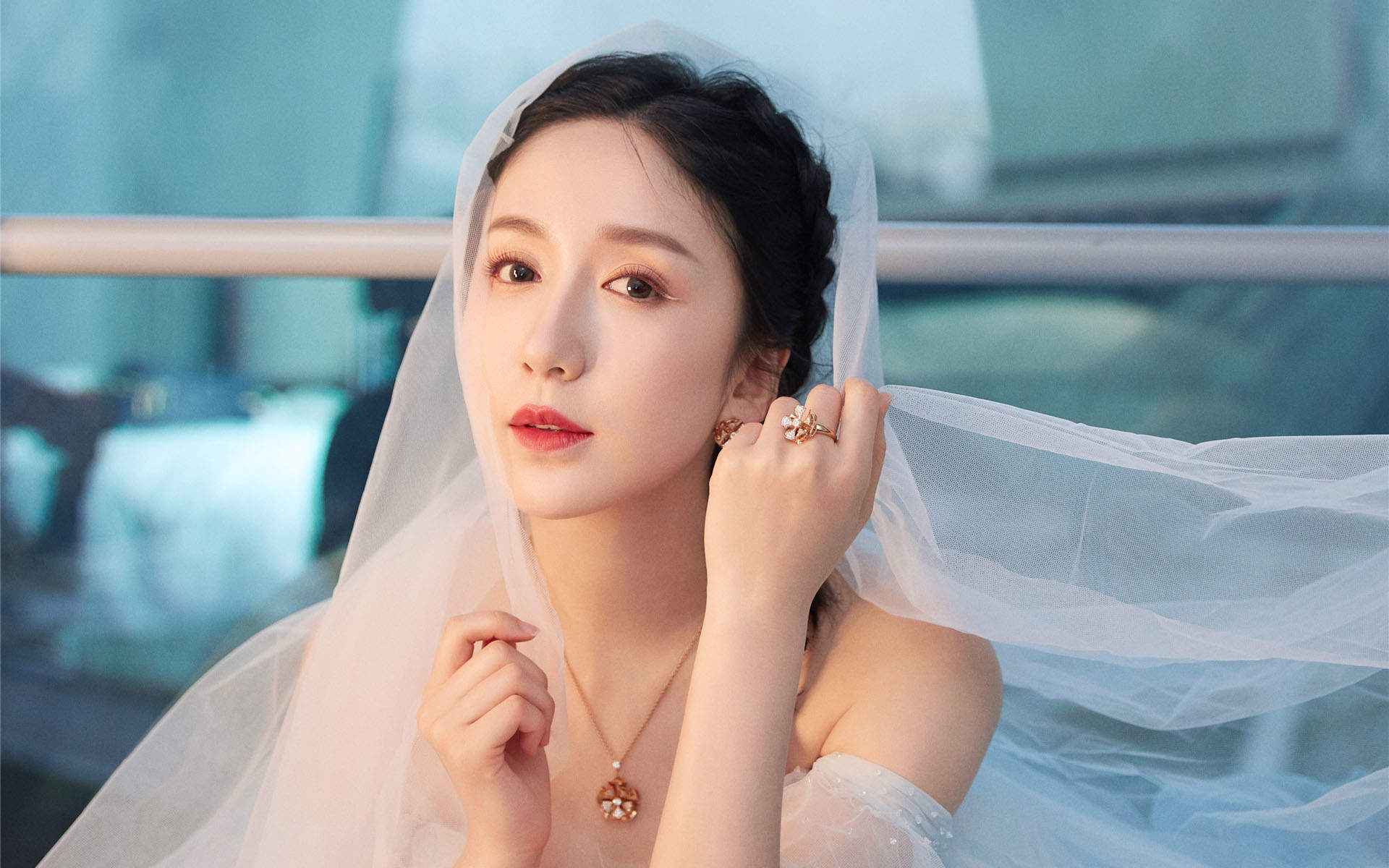 娄艺潇优雅唯美写真图片图片