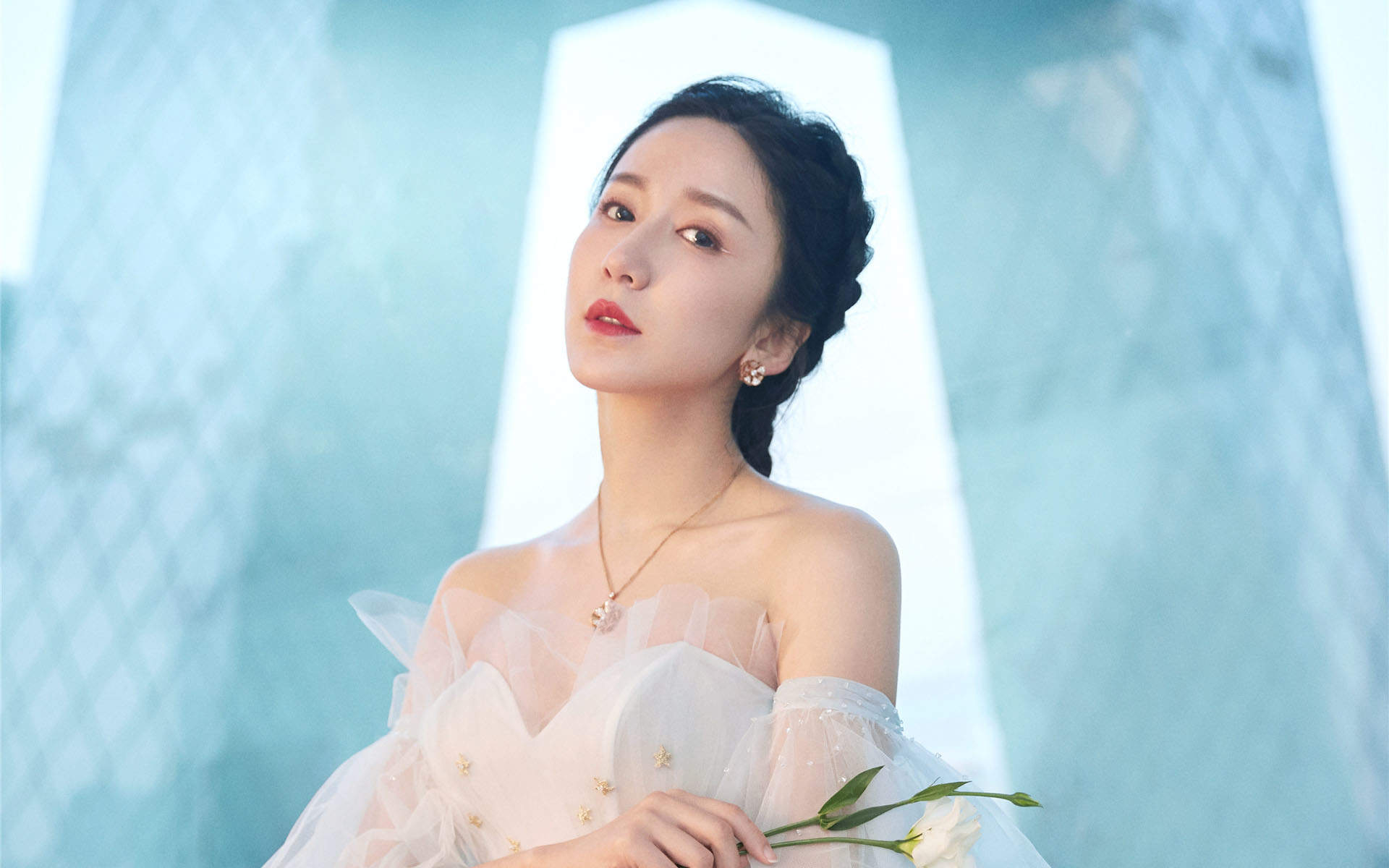 娄艺潇优雅唯美写真图片图片