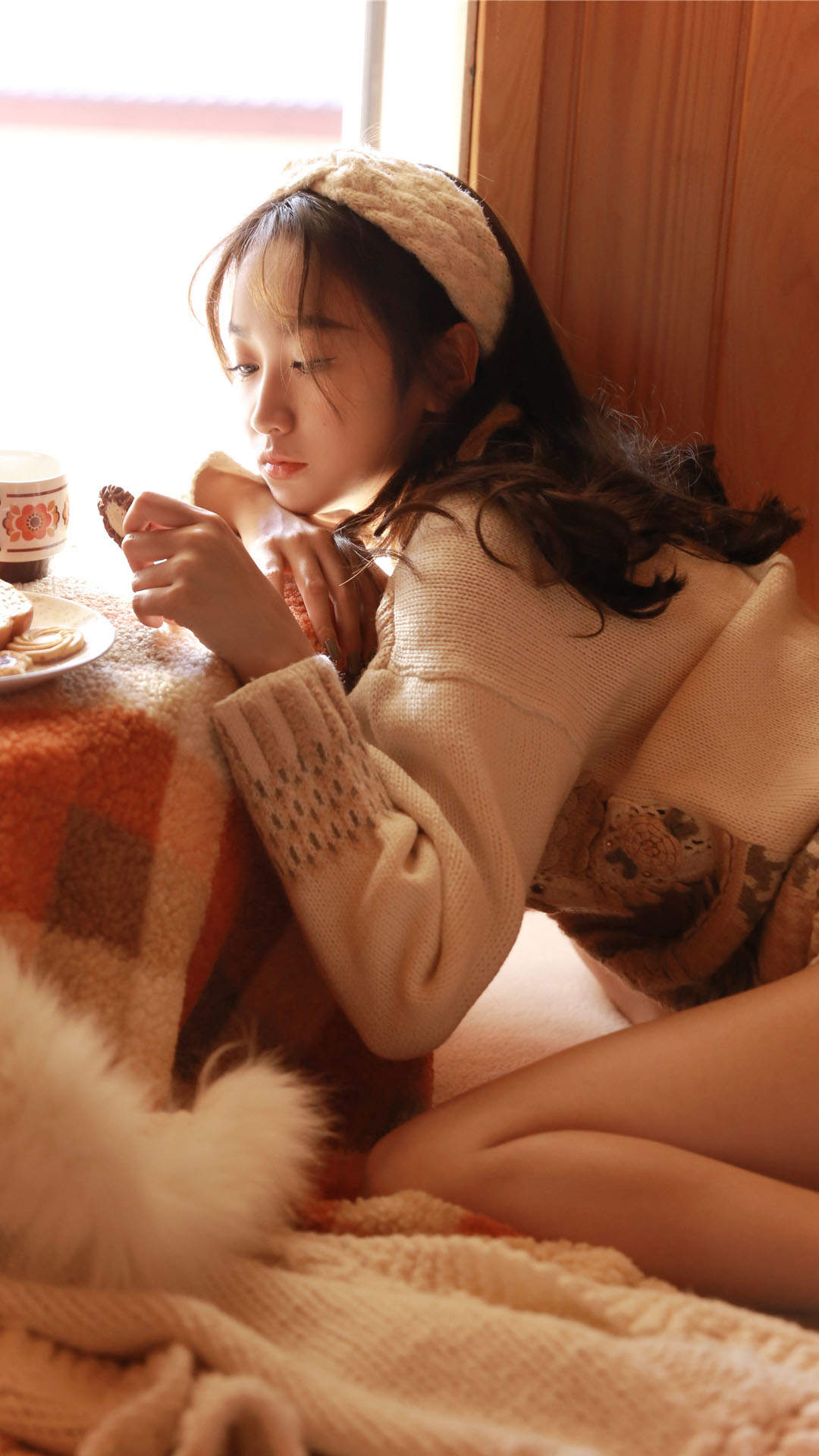 甜美蕾丝美女手机壁纸图片